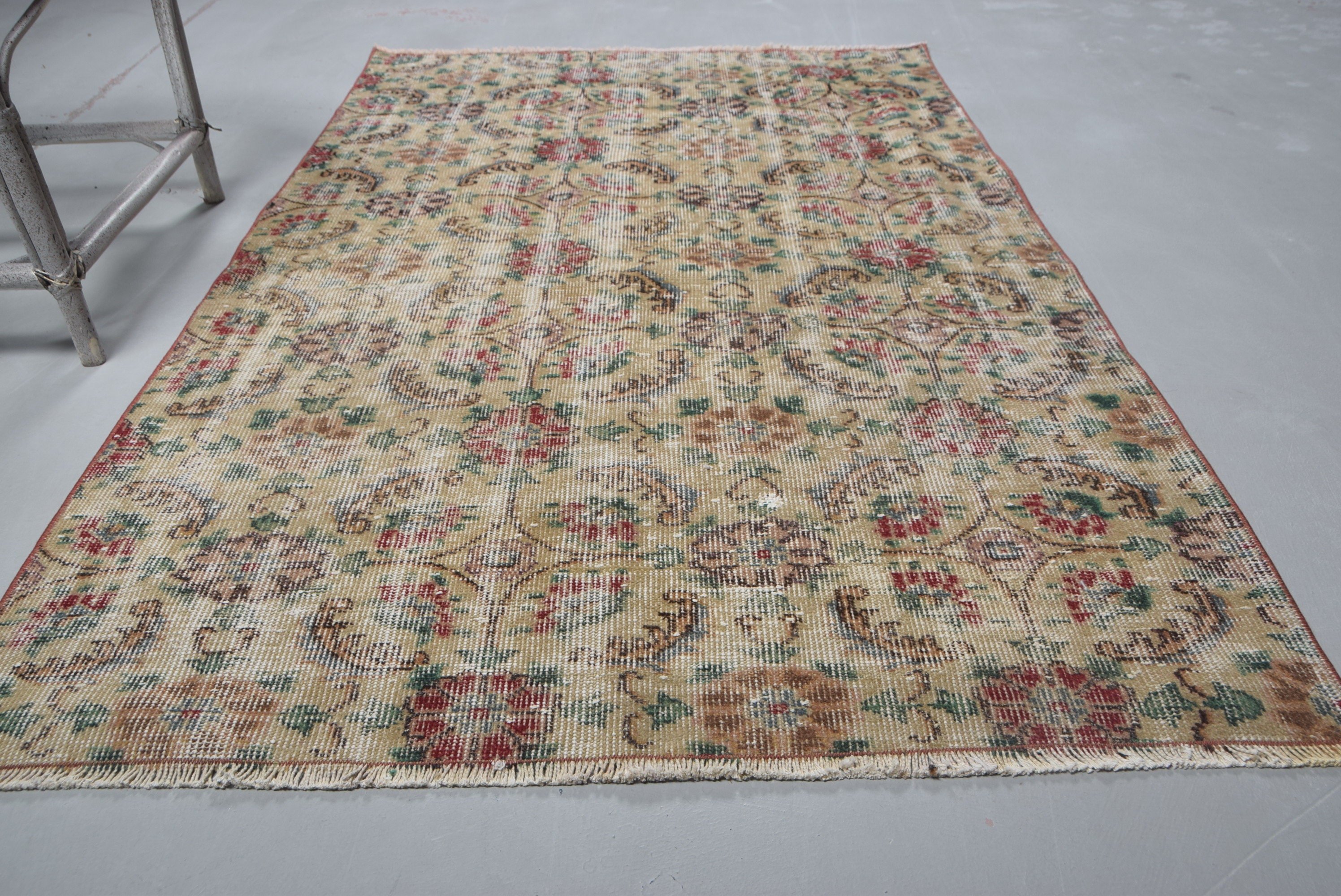 3,6x5,7 ft Accent Halı, Kırmızı Anadolu Halıları, Mutfak Halıları, Mutfak Halıları, Oushak Halısı, Türk Halıları, Vintage Halı, Yer Halısı, Çocuk Halısı