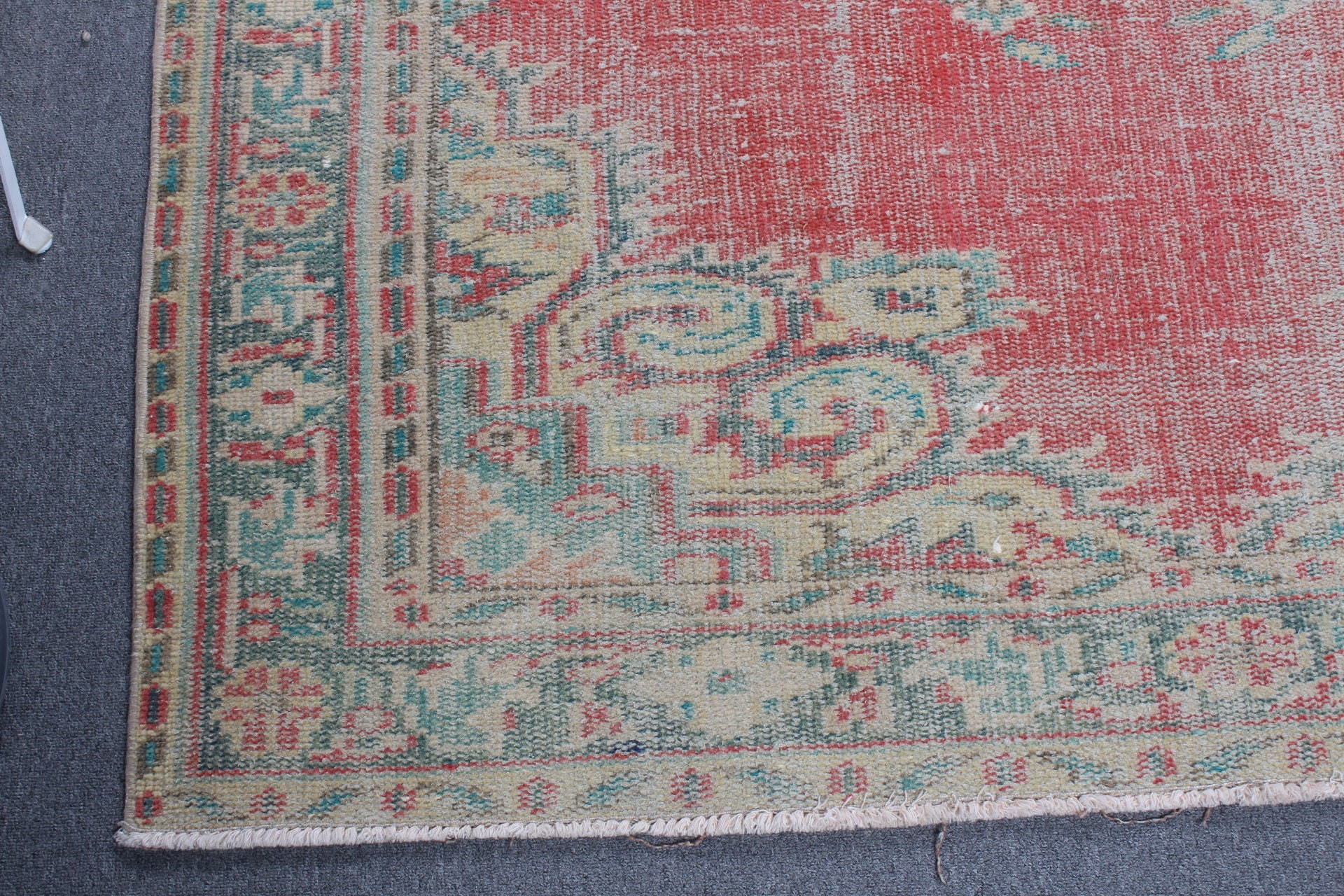 Türk Halısı, Anadolu Halısı, Salon Halısı, Kırmızı Mutfak Halıları, 5.3x8 ft Büyük Halı, Yün Halı, Yemek Odası Halıları, Yatak Odası Halıları, Vintage Halı