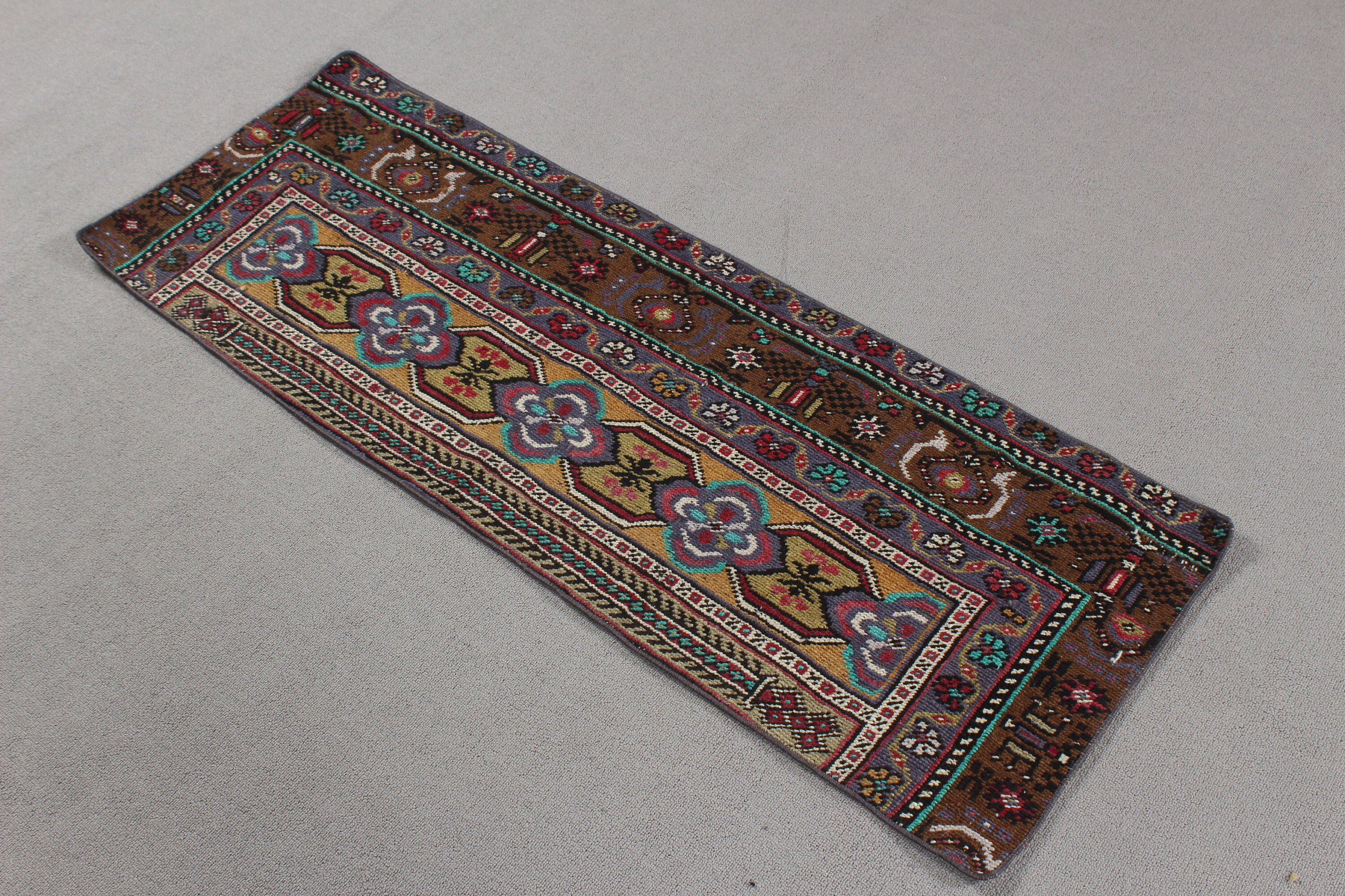 Vintage Halılar, 1.6x4.4 ft Küçük Halı, El Dokuma Halı, Küçük Alan Halısı, Sarı Yatak Odası Halısı, Türk Halıları, Küçük Vintage Halılar, Boho Halıları