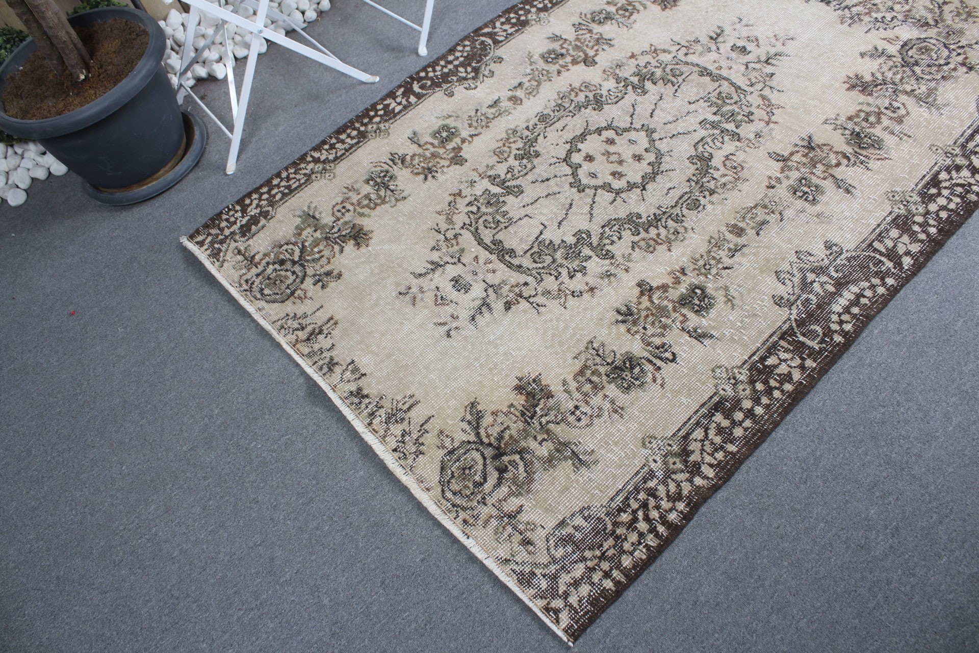 Anatolian Rug, Vintage Rug, Antique Rug, Beige Home Decor Rug, Turkish Rugs, Office Rugs, Nursery Rug, 3.9x6 ft Accent Rug, Bedroom Rug