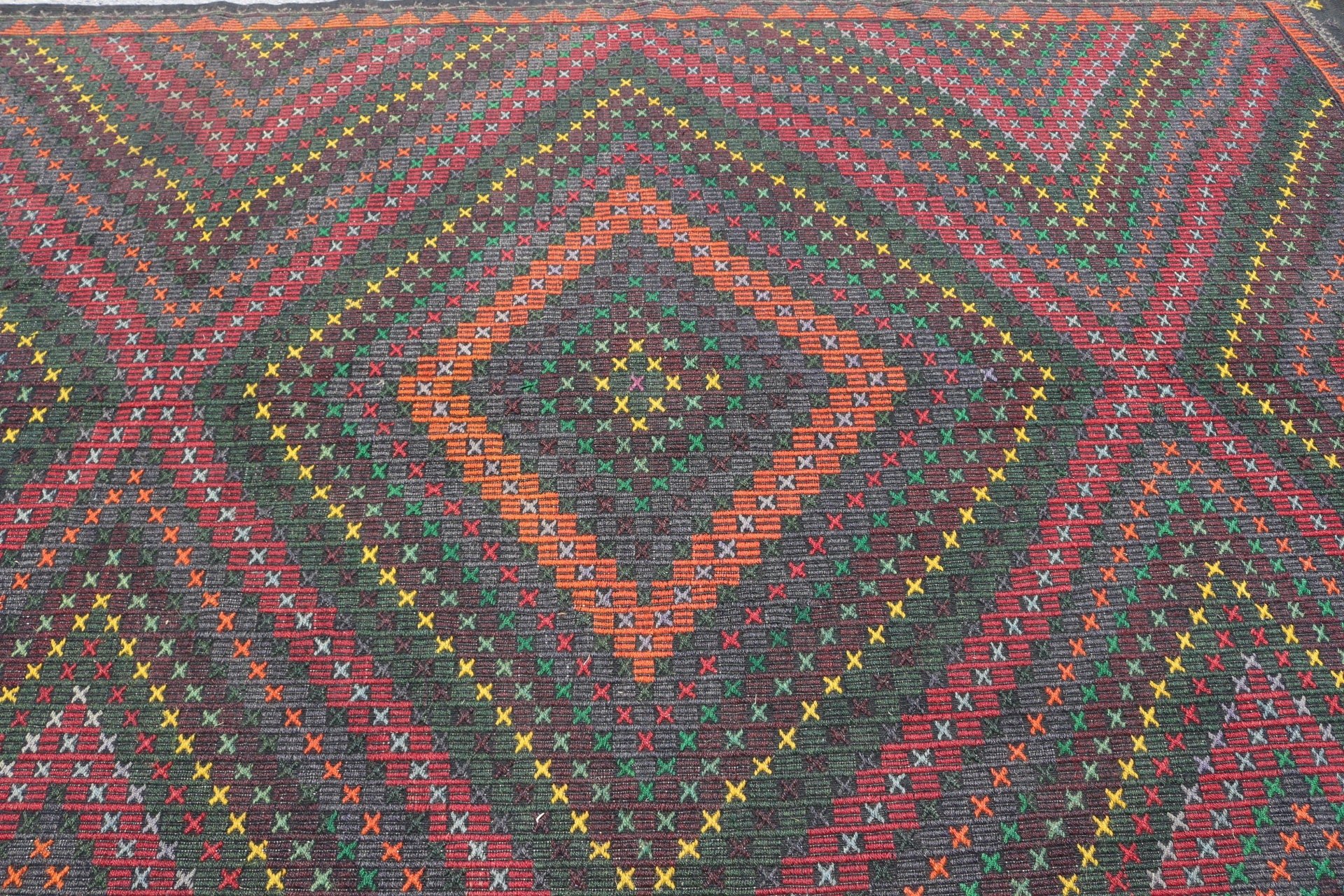 Salon Halısı, Yer Halısı, Vintage Halı, 6.9x11.1 ft Büyük Boy Halı, Salon Halıları, Türk Halısı, Ev Dekorasyonu Halıları, Eski Halı, Kilim, Siyah Anadolu Halısı