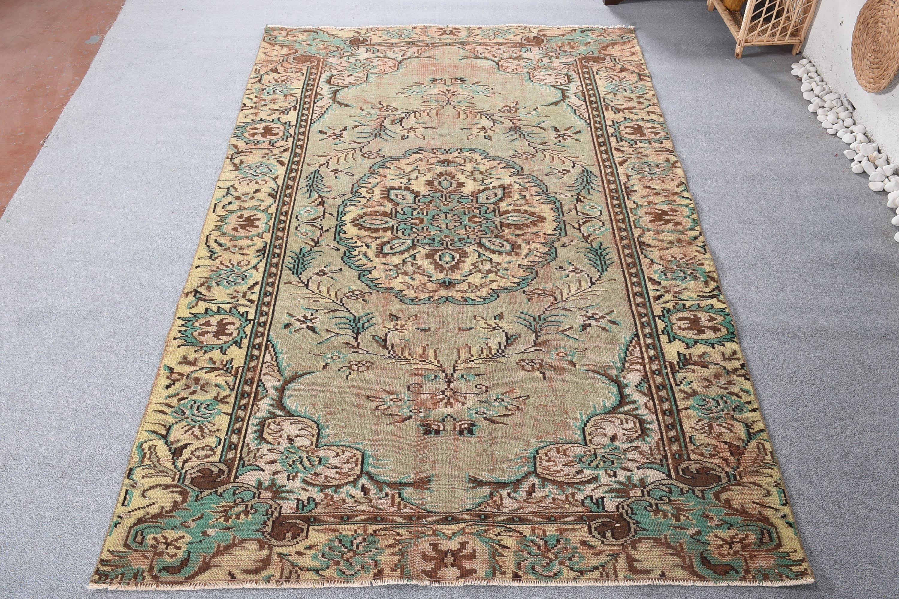 Vintage Dekor Halı, 5.7x9.1 ft Büyük Halı, Salon Halısı, Fas Halısı, Oturma Odası Halıları, Türk Halıları, Yeşil Yün Halılar, Oushak Halıları, Vintage Halı