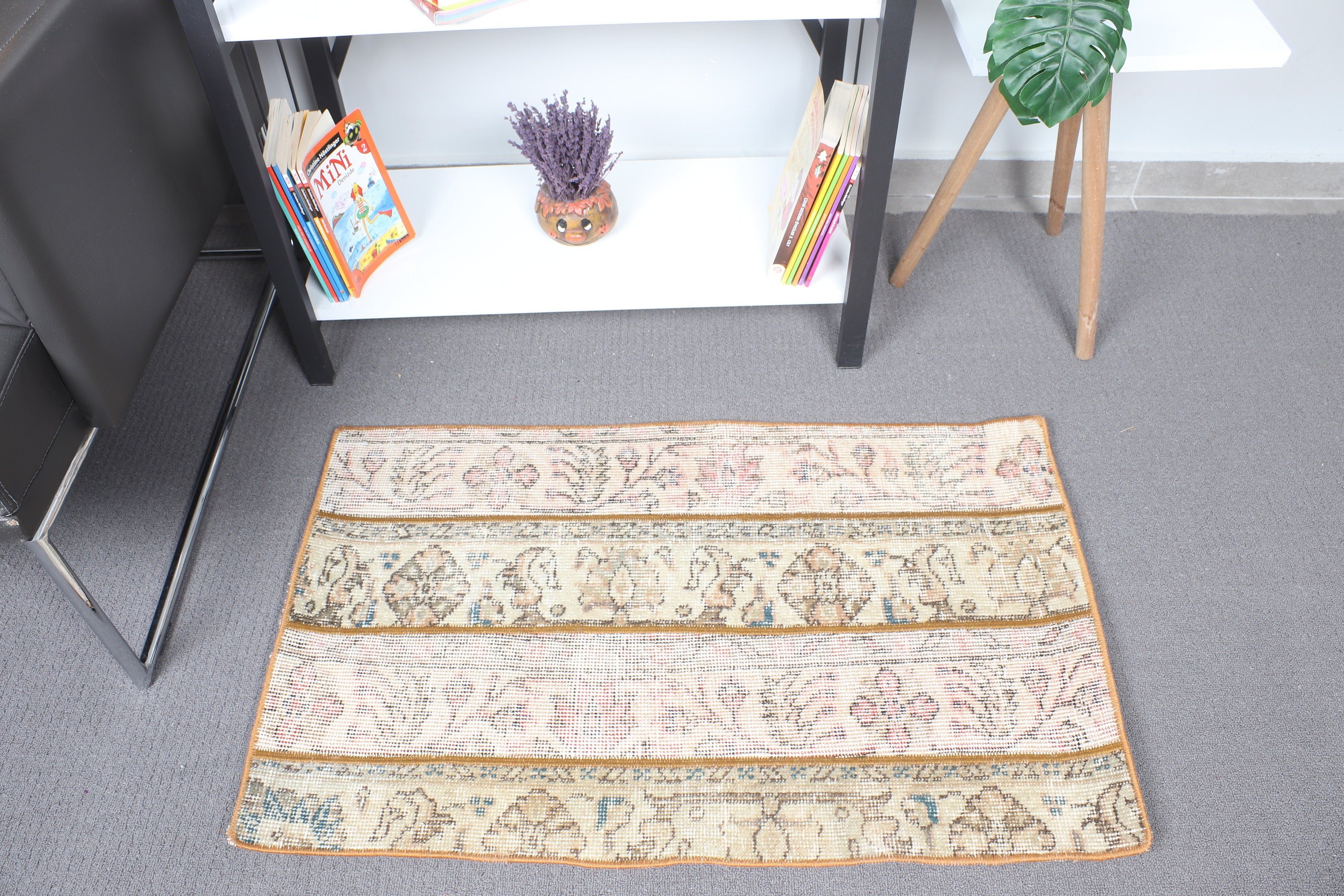 Vintage Rugs, 1.8x2.9 ft Small Rugs, Turkish Rug, Beige Anatolian Rugs, Bathroom Rug, Bedroom Rug, Rugs for Small Vintage, Boho Rugs