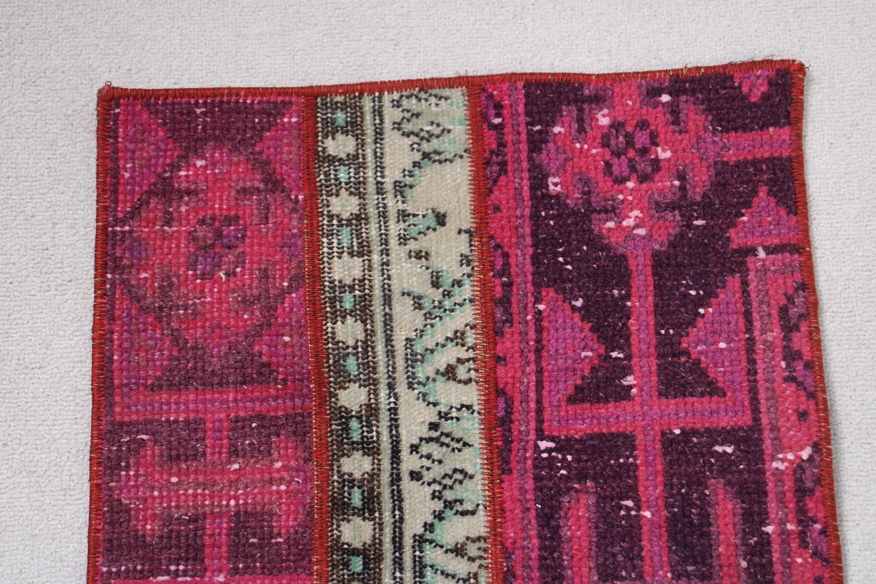 Türk Halısı, Düz Dokuma Halı, Pembe Yün Halı, Soğuk Halı, Vintage Halı, Küçük Vintage Halı, Mutfak Halısı, 1.5x2 ft Küçük Halı, Dış Mekan Halısı