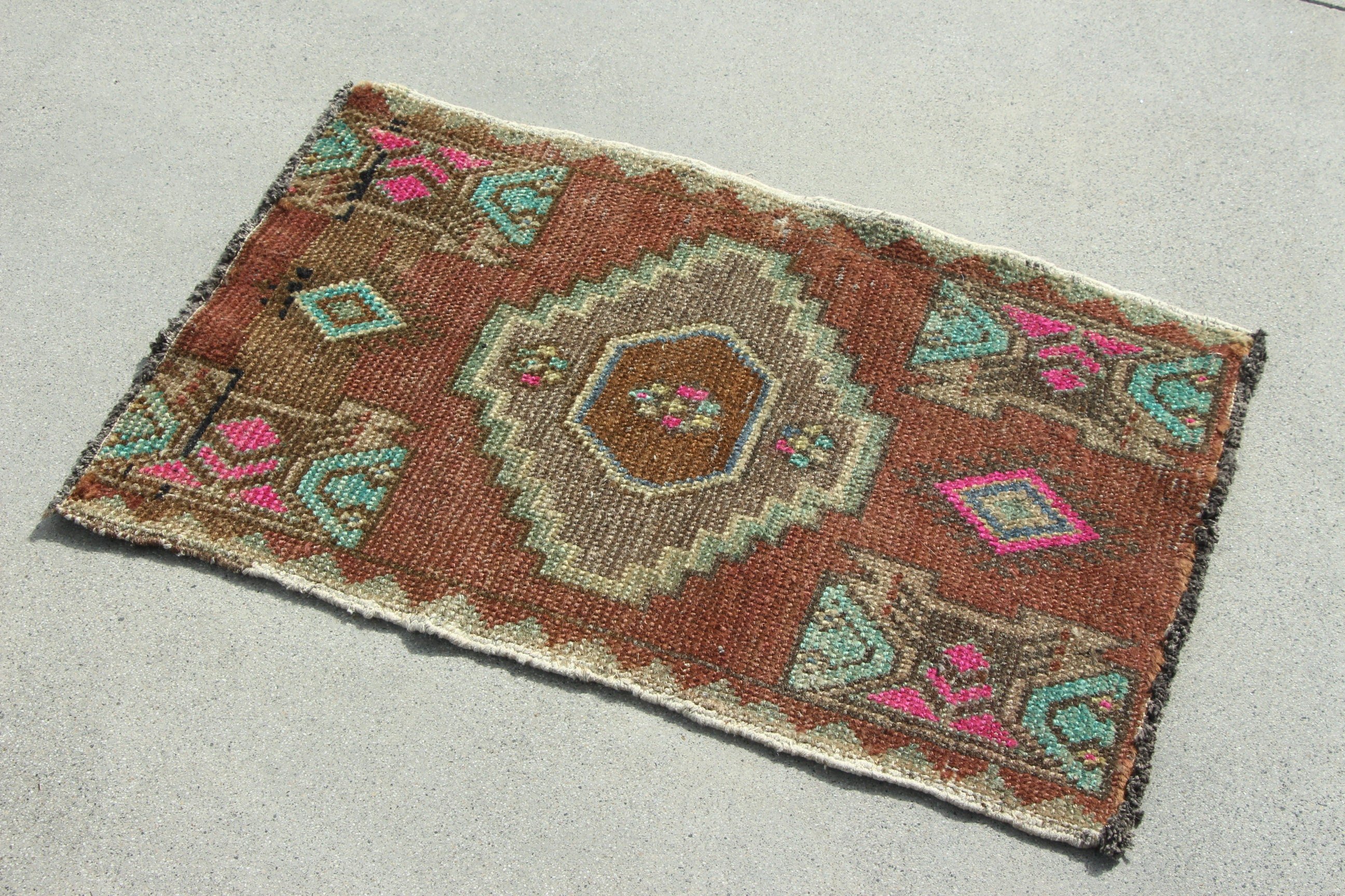 El Dokuma Halılar, 1.6x2.4 ft Küçük Halı, Vintage Halılar, Boho Halı, Yatak Odası Halıları, Giriş Halıları, Türk Halıları, Kahverengi Modern Halılar, Araba Paspas Halısı