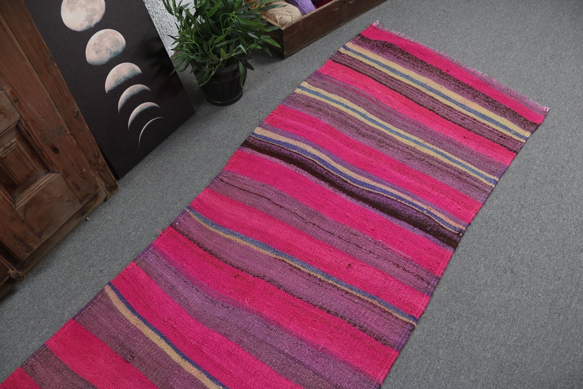 Pembe Oryantal Halılar, Türk Halıları, Geometrik Halılar, Koridor Halıları, 2.8x10.6 ft Runner Halıları, Vintage Halı, Oushak Halısı, Beni Ourain Runner Halıları