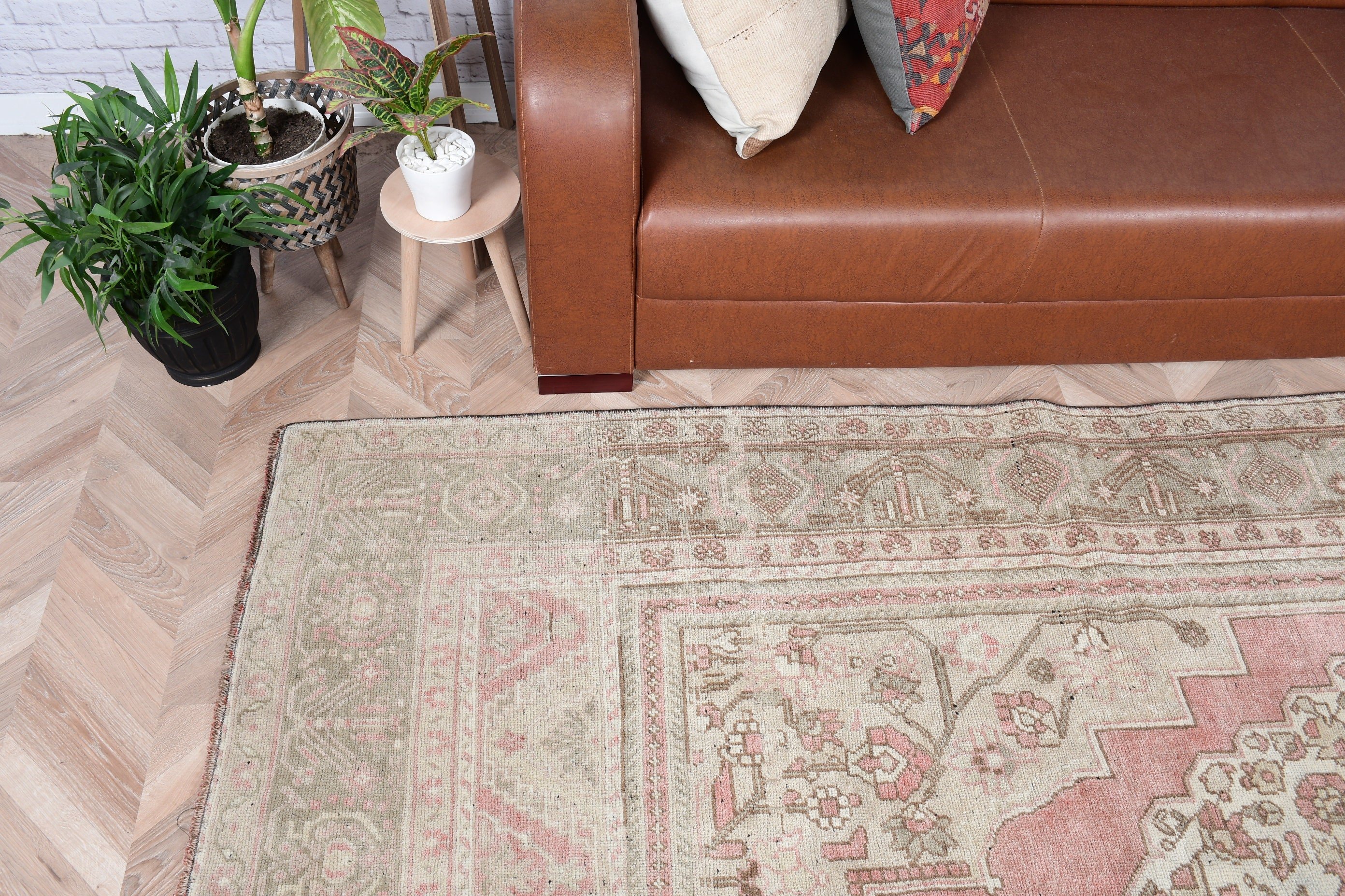 Pink Antique Rug, Organic Rug, Bedroom Rug, Turkish Rug, Vintage Rugs, Living Room Rug, 6x10 ft Large Rug, Moroccan Rug