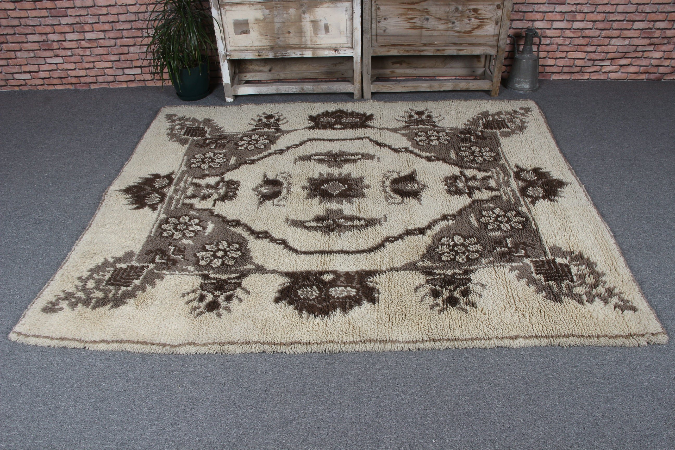 Vintage Rug, Beige Wool Rugs, Turkish Rugs, Oriental Rug, 5.7x6.9 ft Area Rugs, Nursery Rugs, Antique Rug, Rugs for Kitchen, Boho Area Rug