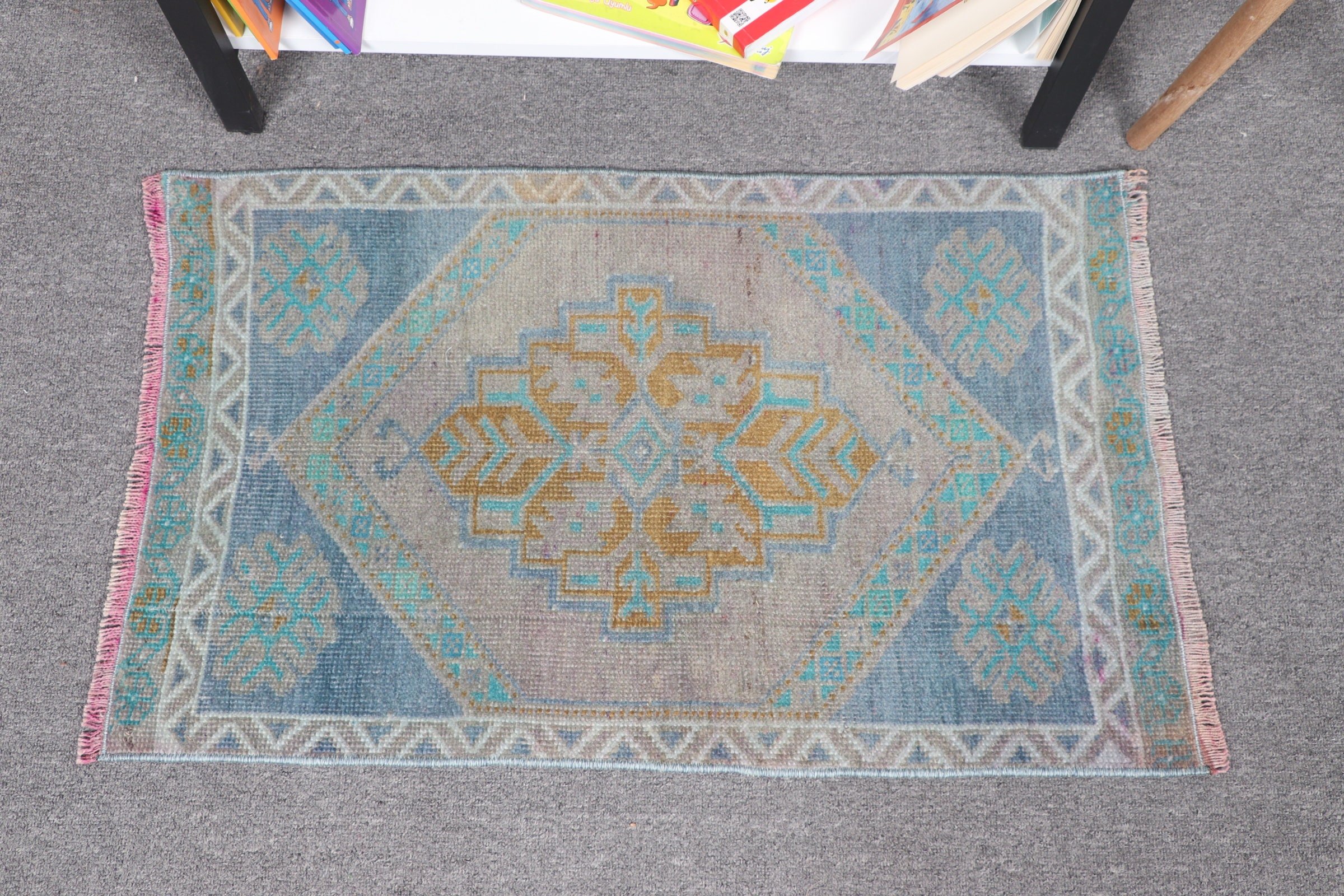 Vintage Halı, 1.6x2.7 ft Küçük Halı, Yeşil Mutfak Halısı, Türk Halısı, Duvara Asılı Halı, Yatak Odası Halısı, Yün Halısı, Mutfak Halıları, Kabile Halısı