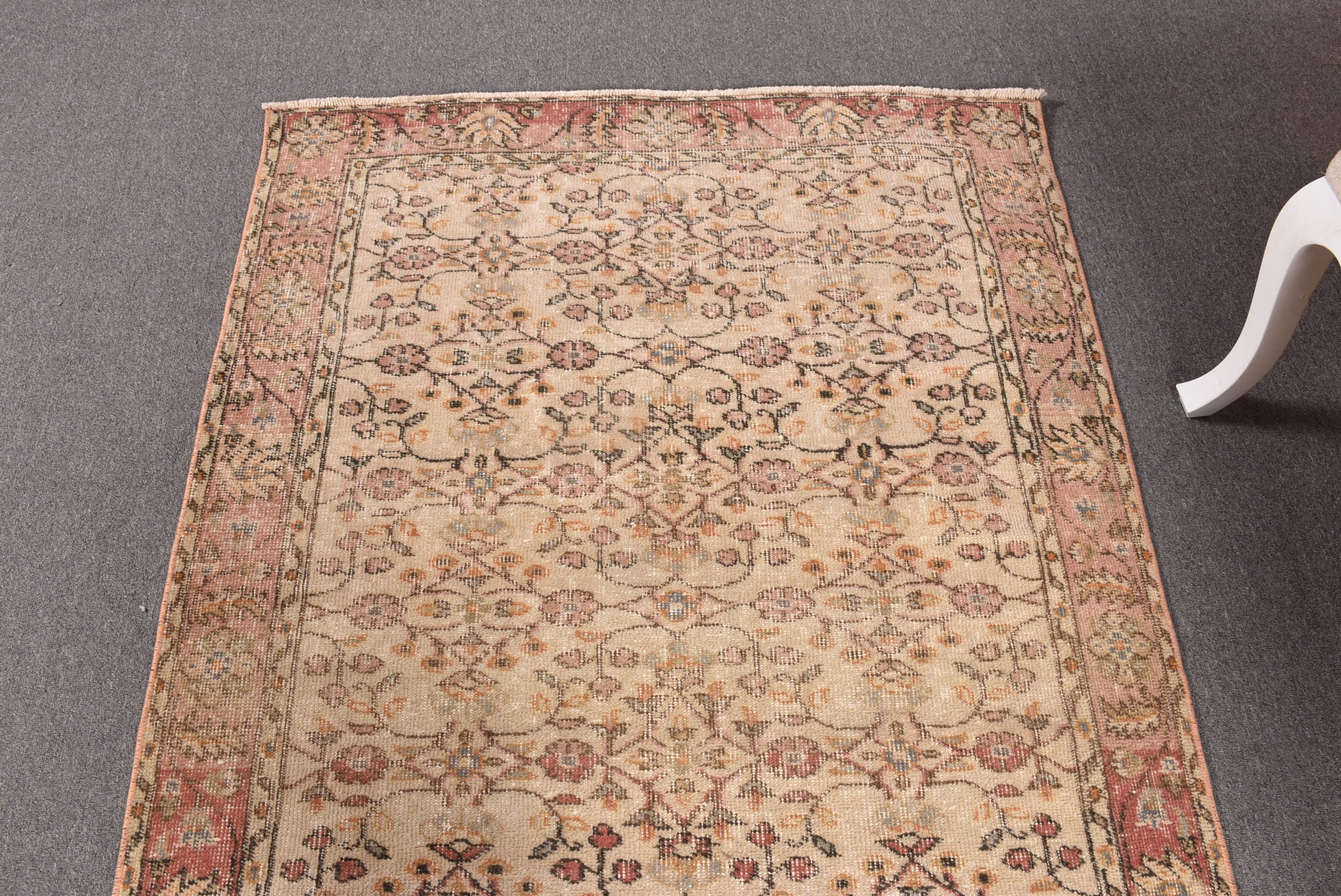 Turkish Rug, Vintage Rugs, Office Rugs, Indoor Rug, Bedroom Rugs, 3.9x6.5 ft Area Rug, Modern Rugs, Living Room Rugs, Beige Home Decor Rug