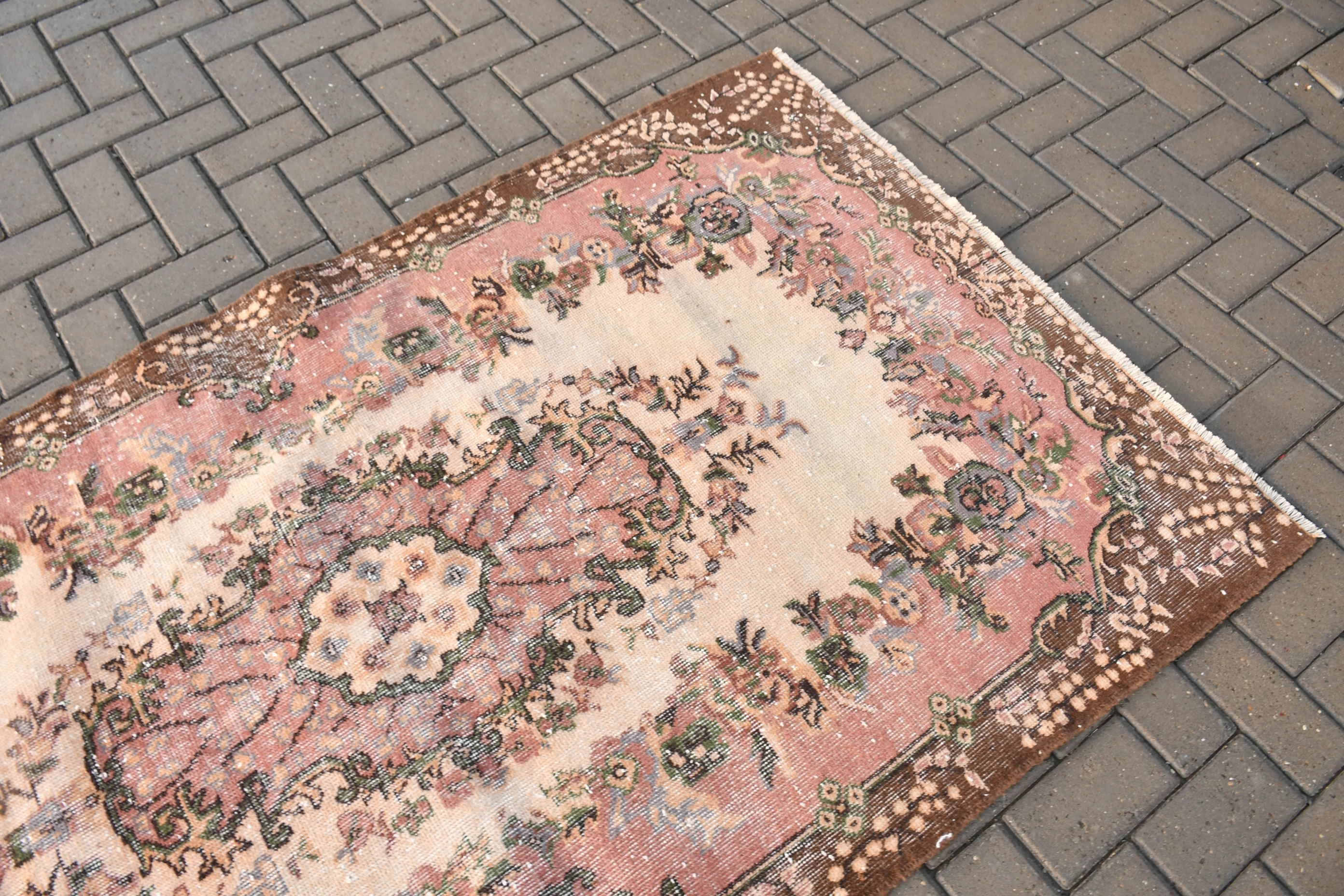 Vintage Rug, Rugs for Area, Pink Antique Rug, Dorm Rugs, Turkish Rug, Wool Rugs, Oriental Rug, Bedroom Rugs, 3.8x6.8 ft Area Rug, Boho Rug