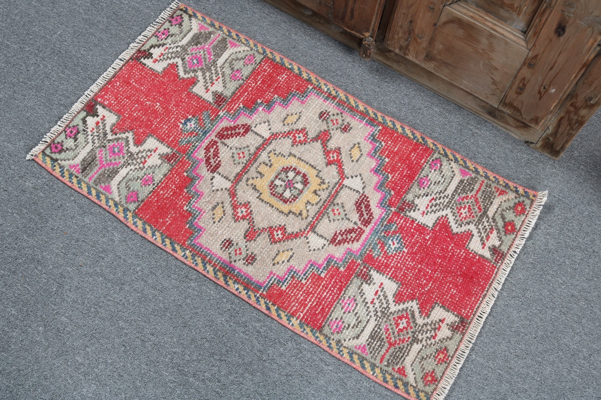 Bedroom Rug, Home Decor Rugs, Vintage Rug, Turkish Rug, Boho Rug, Bathroom Rugs, Red  1.5x2.8 ft Small Rugs