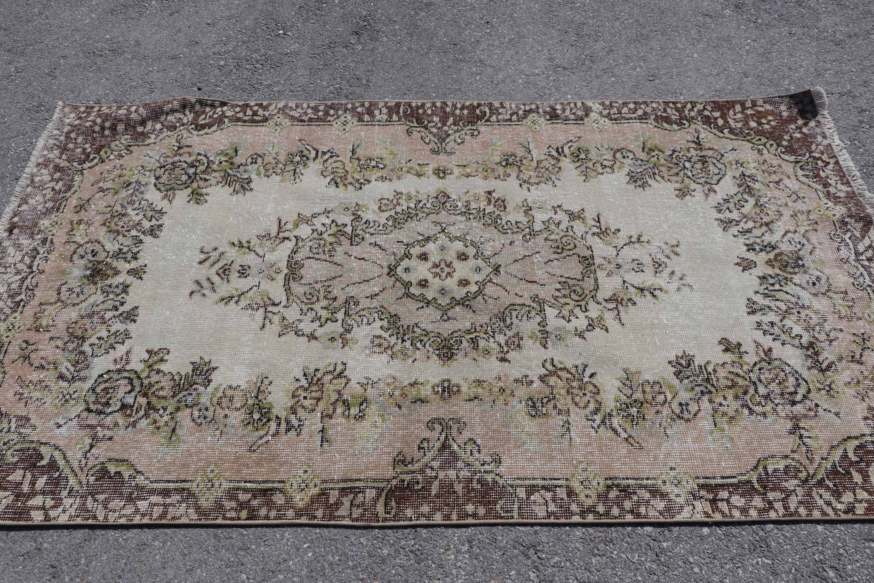 Cute Rug, Brown Kitchen Rugs, 3.8x6.7 ft Area Rugs, Living Room Rug, Kitchen Rugs, Vintage Rug, Turkish Rug, Dining Room Rug