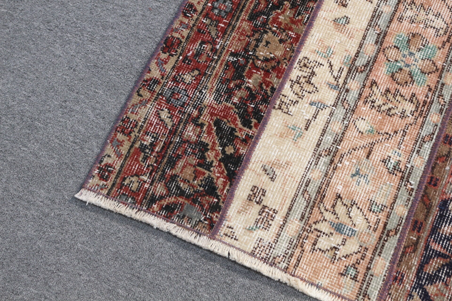 Soluk Halılar, Oushak Halısı, Bej Mutfak Halıları, 2,5x5,4 ft Küçük Halı, Türk Halıları, Anadolu Halısı, Yatak Odası Halısı, Vintage Halılar, Duvara Asılı Halılar