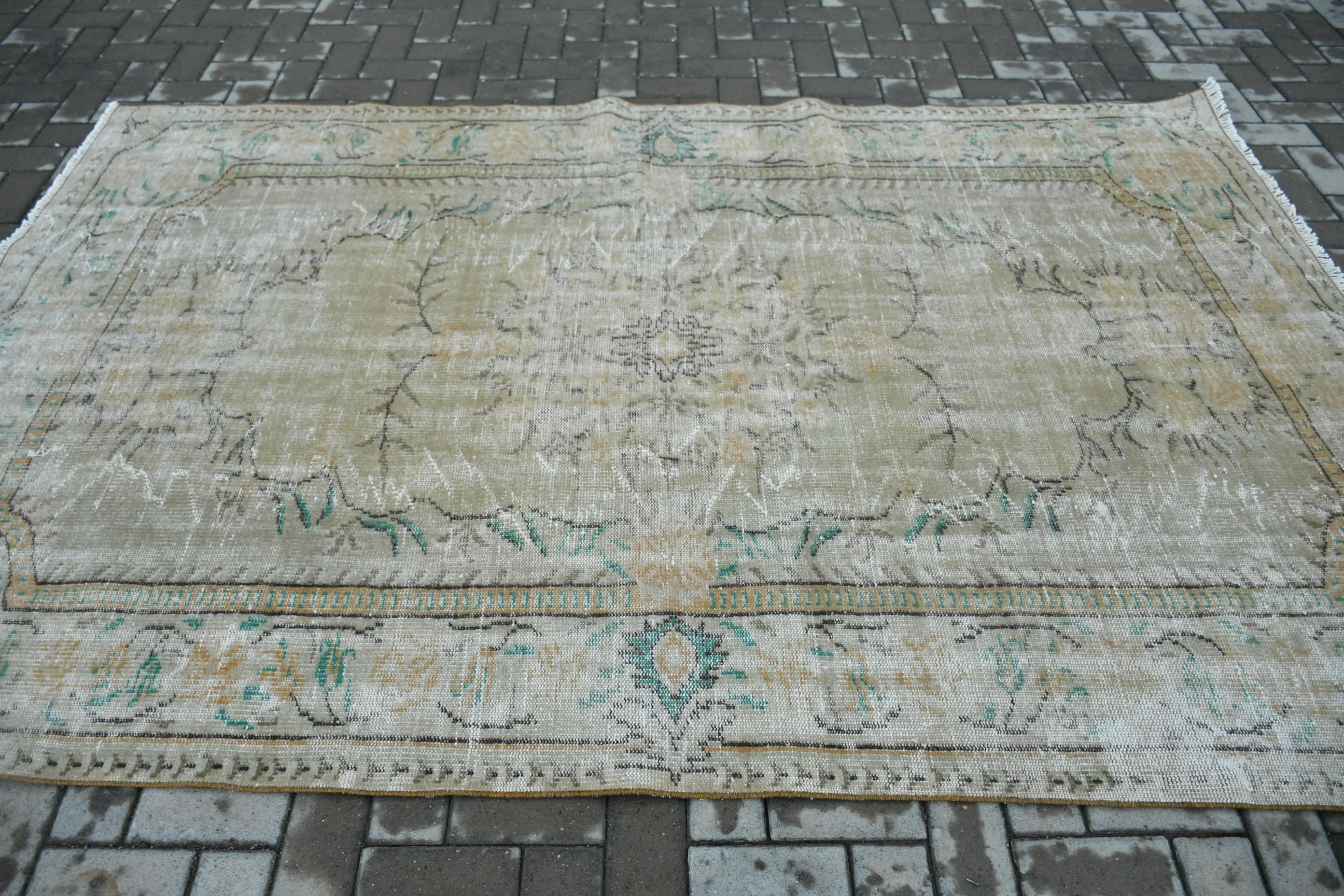 Beige Anatolian Rug, Bedroom Rugs, 5.9x8.9 ft Large Rug, Antique Rugs, Turkish Rug, Vintage Rug, Dorm Rug, Living Room Rugs, Anatolian Rugs