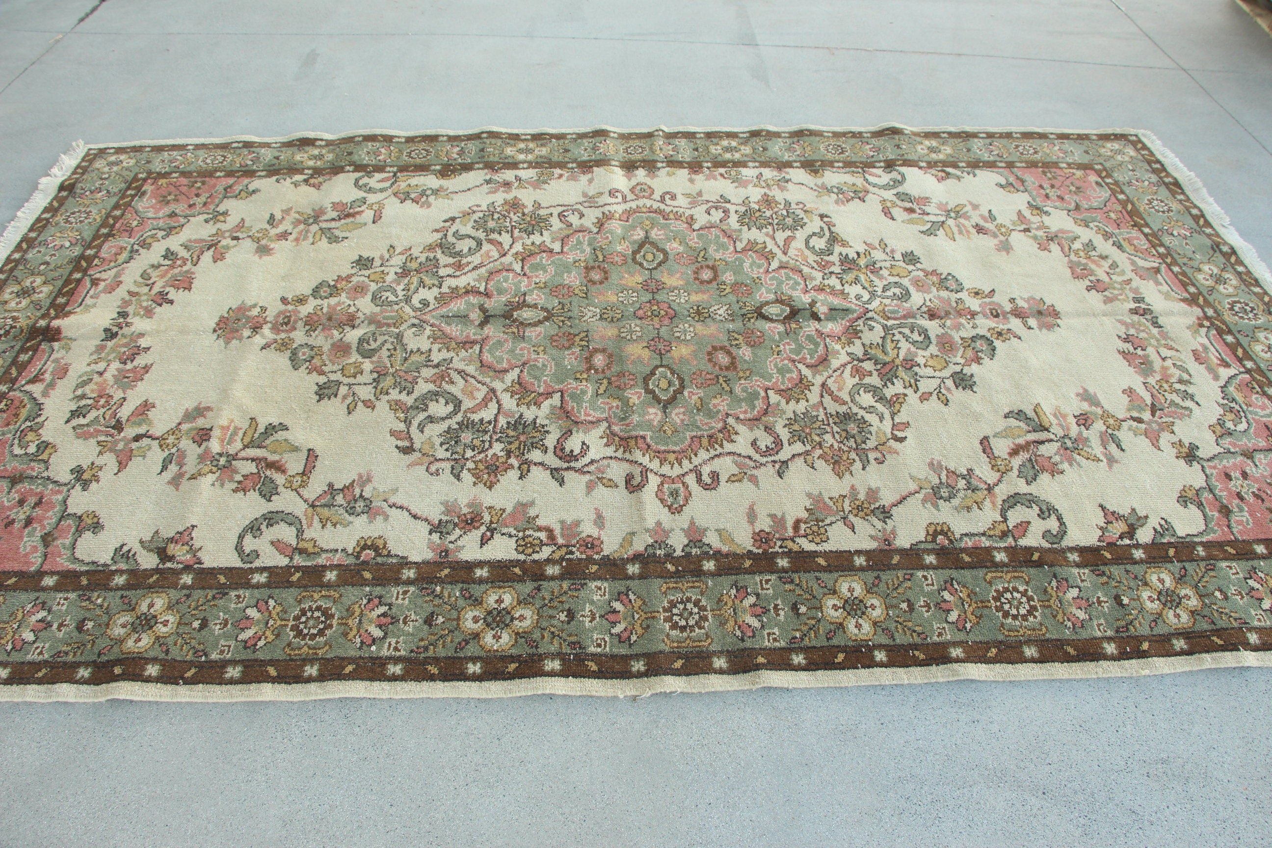 Large Boho Rug, Beige Bedroom Rugs, Large Oushak Rugs, Vintage Rugs, Turkish Rugs, Anatolian Rug, 6x9.9 ft Large Rugs, Handwoven Rugs