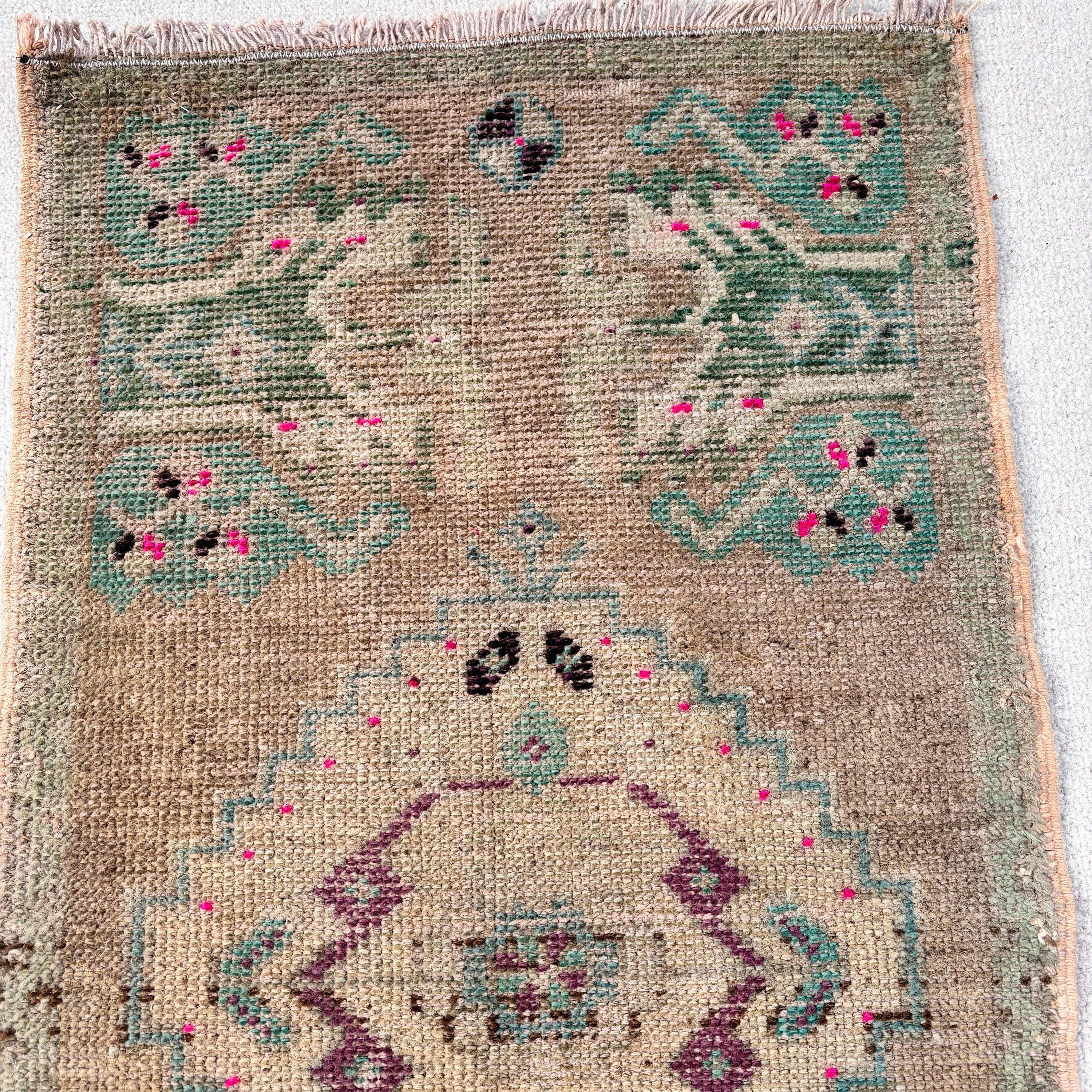 Vintage Halılar, Estetik Halı, Türk Halısı, Küçük Vintage Halı, Banyo Halıları, Bej Soğuk Halılar, Nötr Halılar, 1.4x2.7 ft Küçük Halılar