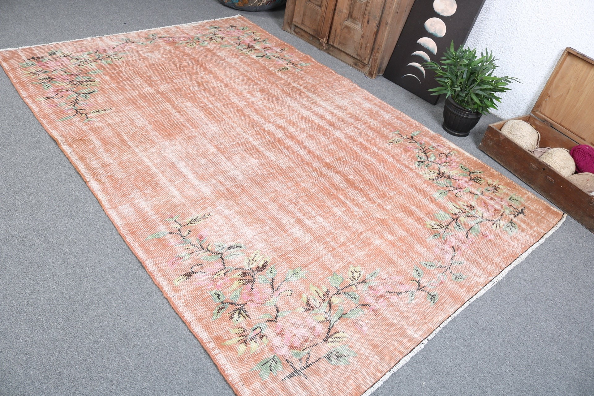 Orange Anatolian Rug, Vintage Rugs, 5.5x8.5 ft Large Rug, Floor Rug, Turkish Rugs, Large Vintage Rug, Dining Room Rug, Luxury Rug