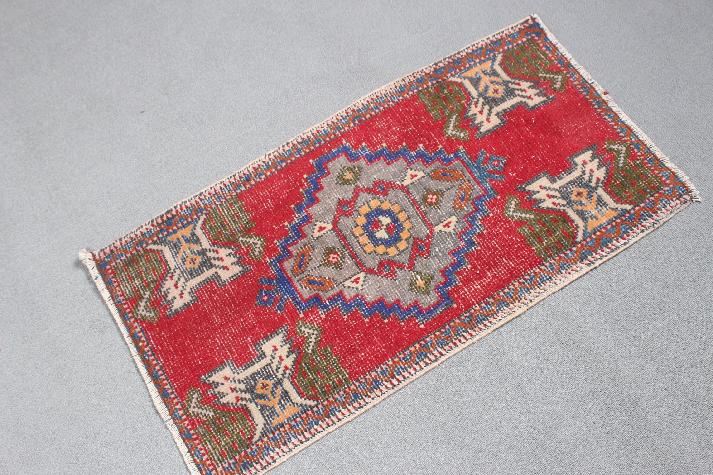 Bathroom Rugs, Wool Bath Mat Rug, Vintage Rug, Kitchen Rugs, Red Bedroom Rug, Turkish Rug, 1.6x3.1 ft Small Rug, Oriental Rugs, Car Mat Rug