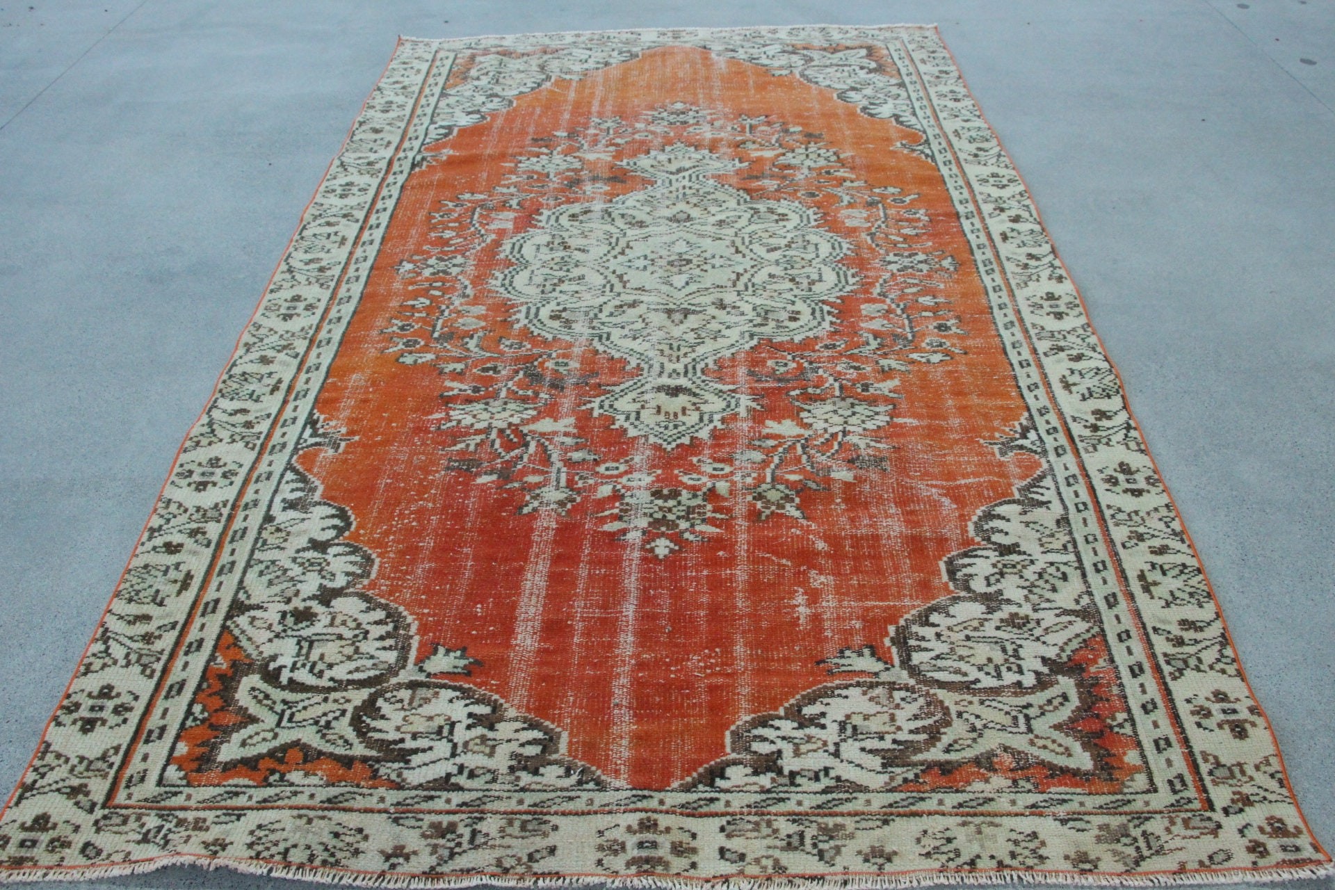 Salon Rug, Kitchen Rug, Rugs for Salon, Large Vintage Rug Rugs, Bedroom Rug, 5.6x9.5 ft Large Rug, Vintage Rug, Turkish Rug, Beige Wool Rug