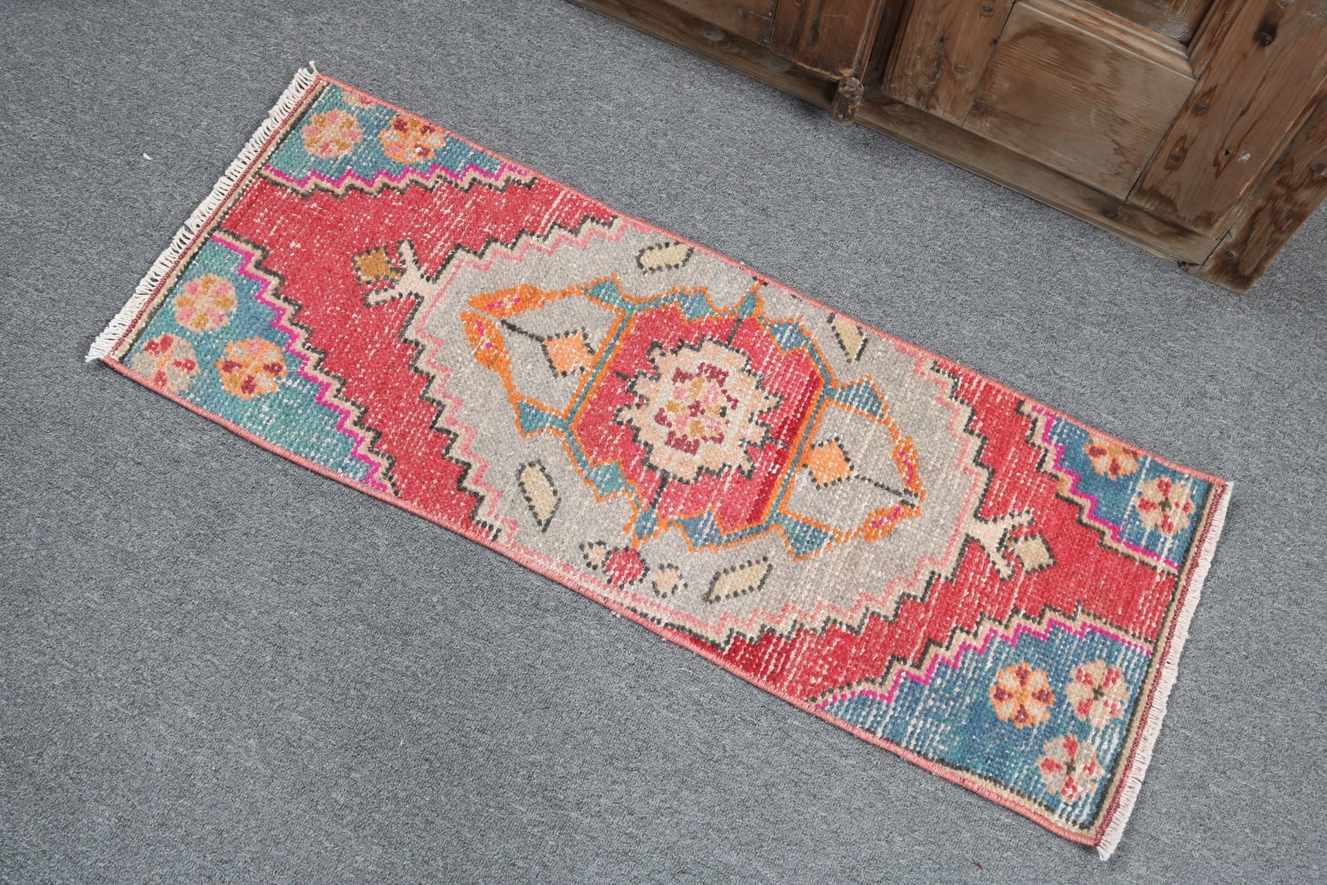 Kırmızı Havalı Halılar, Küçük Boho Halı, Ofis Halısı, 1.2x3.1 ft Küçük Halı, Vintage Halılar, Mutfak Halıları, Yatak Odası Halıları, Antika Halılar, Türk Halıları