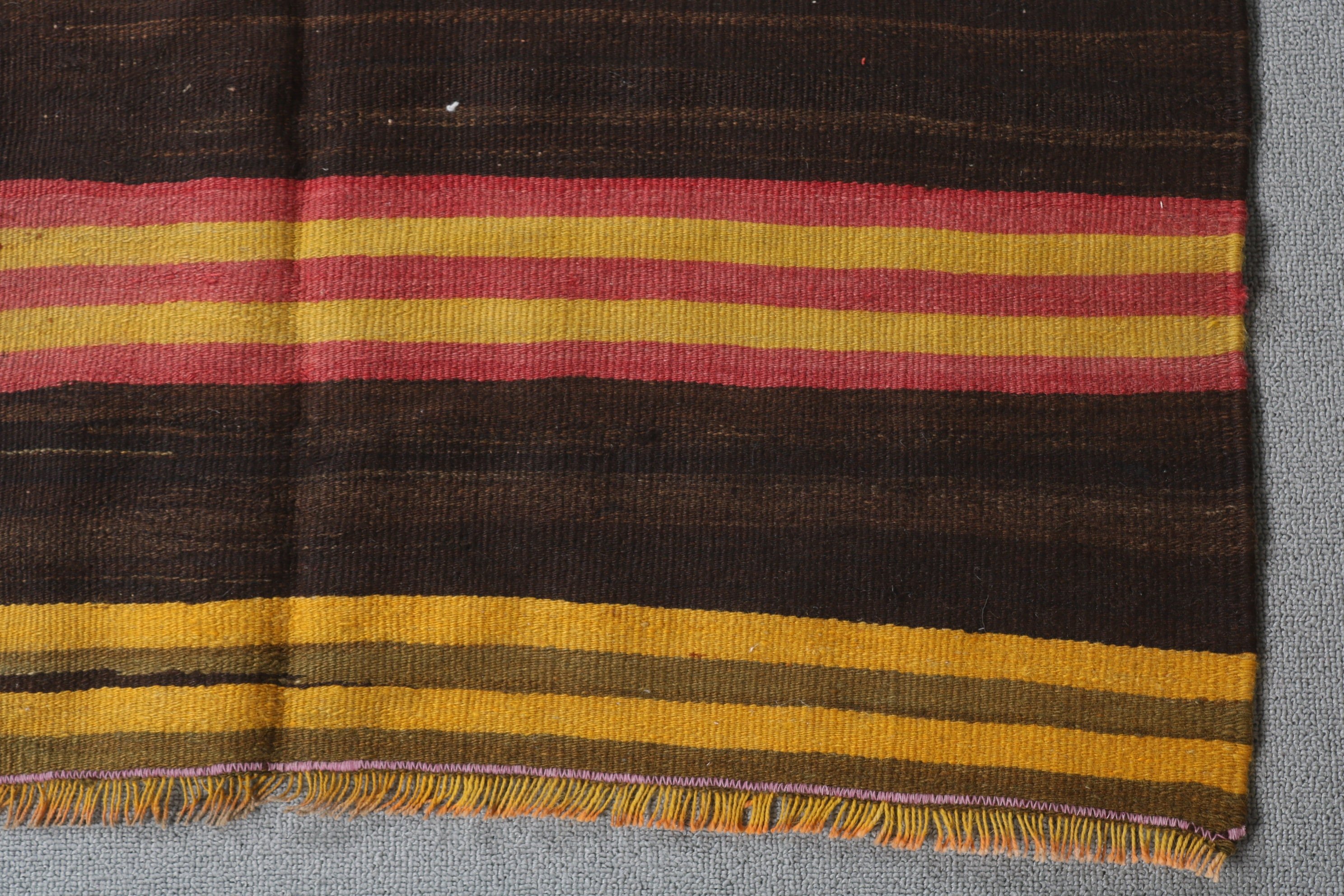 Sevimli Halı, Türk Halıları, 3x6 ft Aksan Halısı, Antika Halı, Çocuk Halısı, Kilim, Anadolu Halısı, Kahverengi Antika Halılar, Vintage Halılar, Yatak Odası Halıları