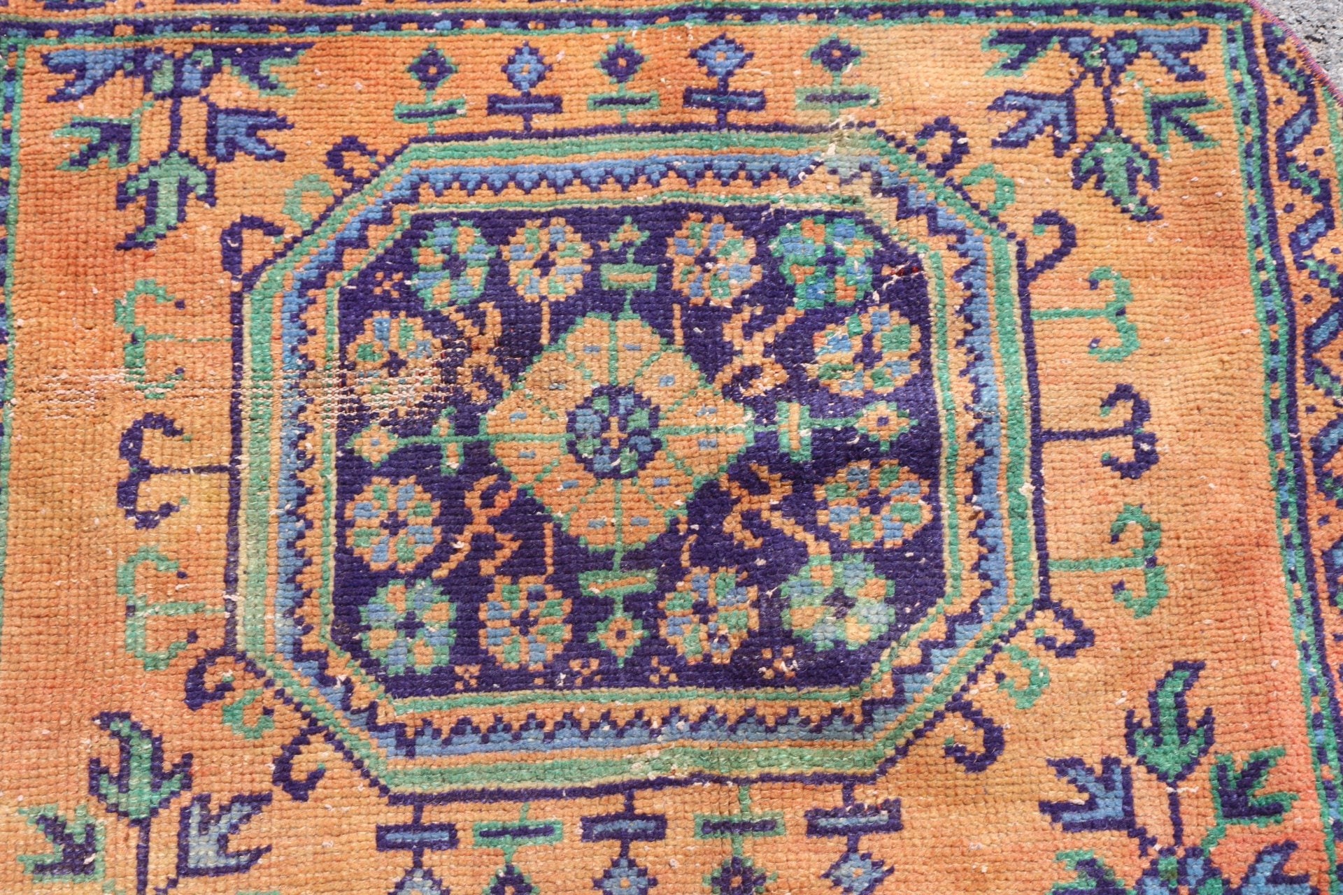 Duvar Halı, Anadolu Halı, 104x102 cm Küçük Halı, Yeşil Zemin Halı, Paspas Halı, Ev Halı, Duvar Halı, Nostaljik Halı, Duvar Halı