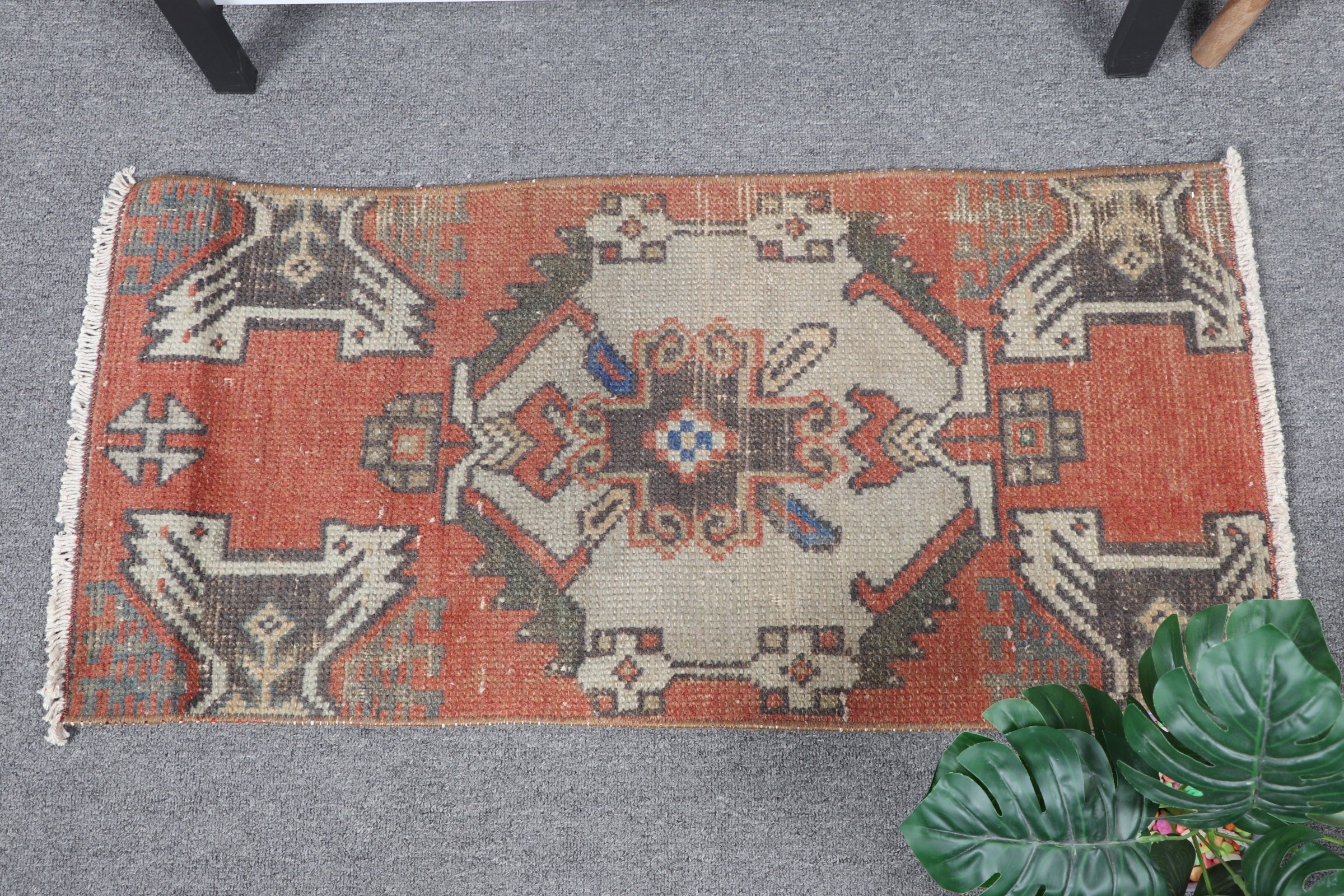 Vintage Rug, Turkish Rugs, Cool Rug, Red  1.4x2.8 ft Small Rug, Rugs for Entry, Dorm Rug, Wall Hanging Rug, Kitchen Rug