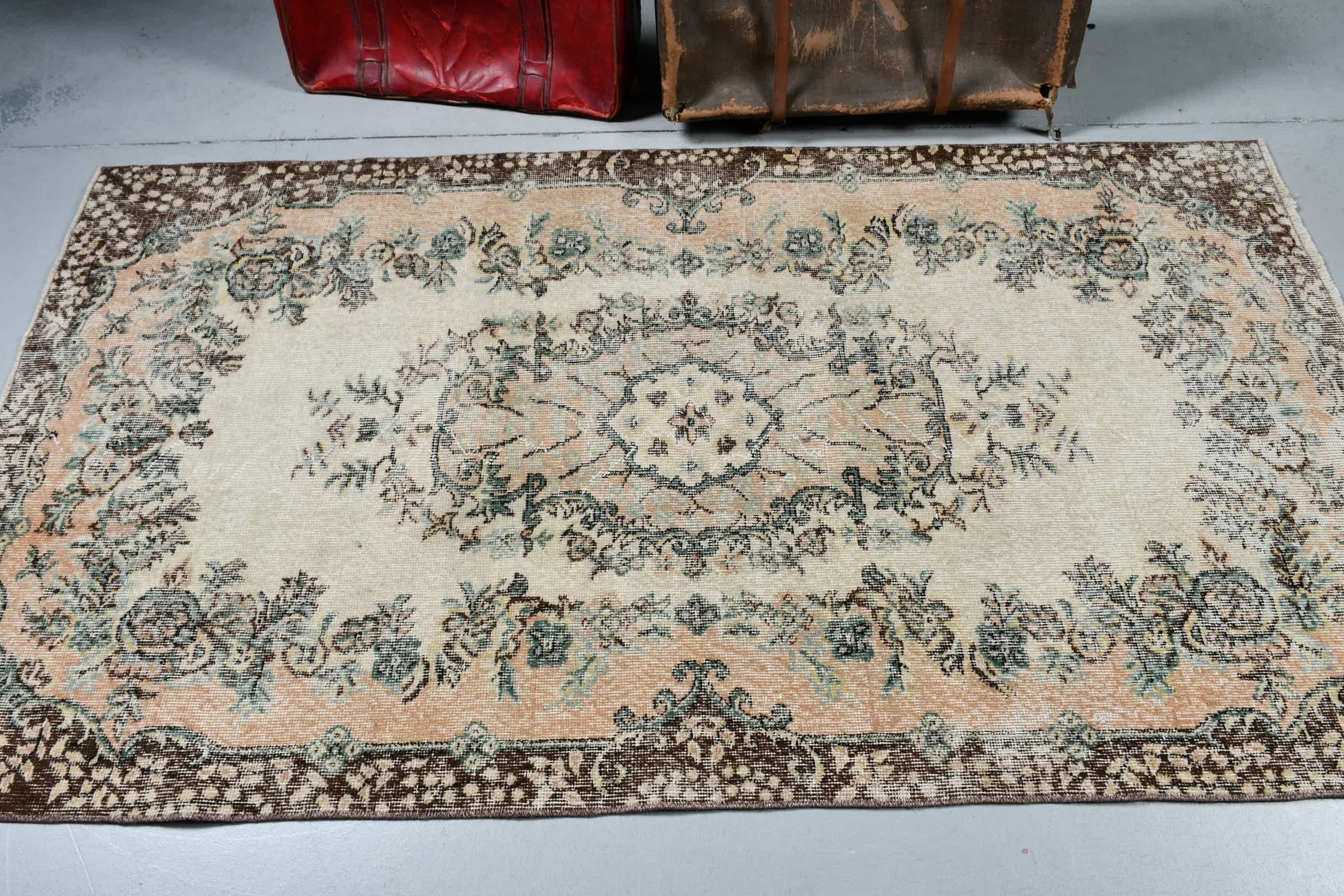 Home Decor Rug, Brown  3.8x6.8 ft Area Rugs, Pale Rug, Oriental Rugs, Vintage Rugs, Bedroom Rugs, Turkish Rug, Living Room Rug