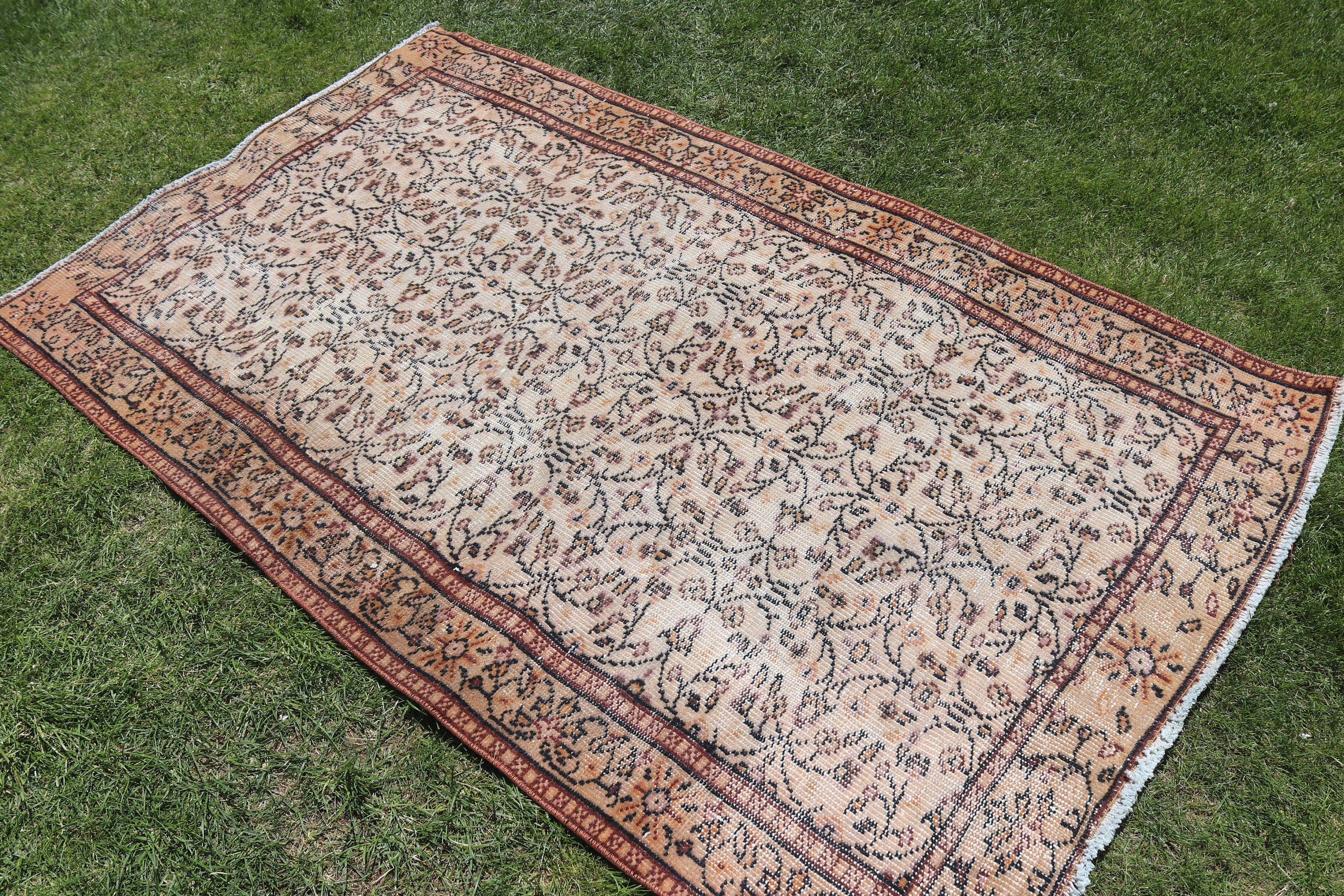 Vintage Halılar, 3,8x6,2 ft Vurgulu Halı, Çocuk Halıları, Boho Vurgulu Halılar, Oryantal Halı, Türk Halıları, Düz Dokuma Halılar, Bej El Dokuma Halı