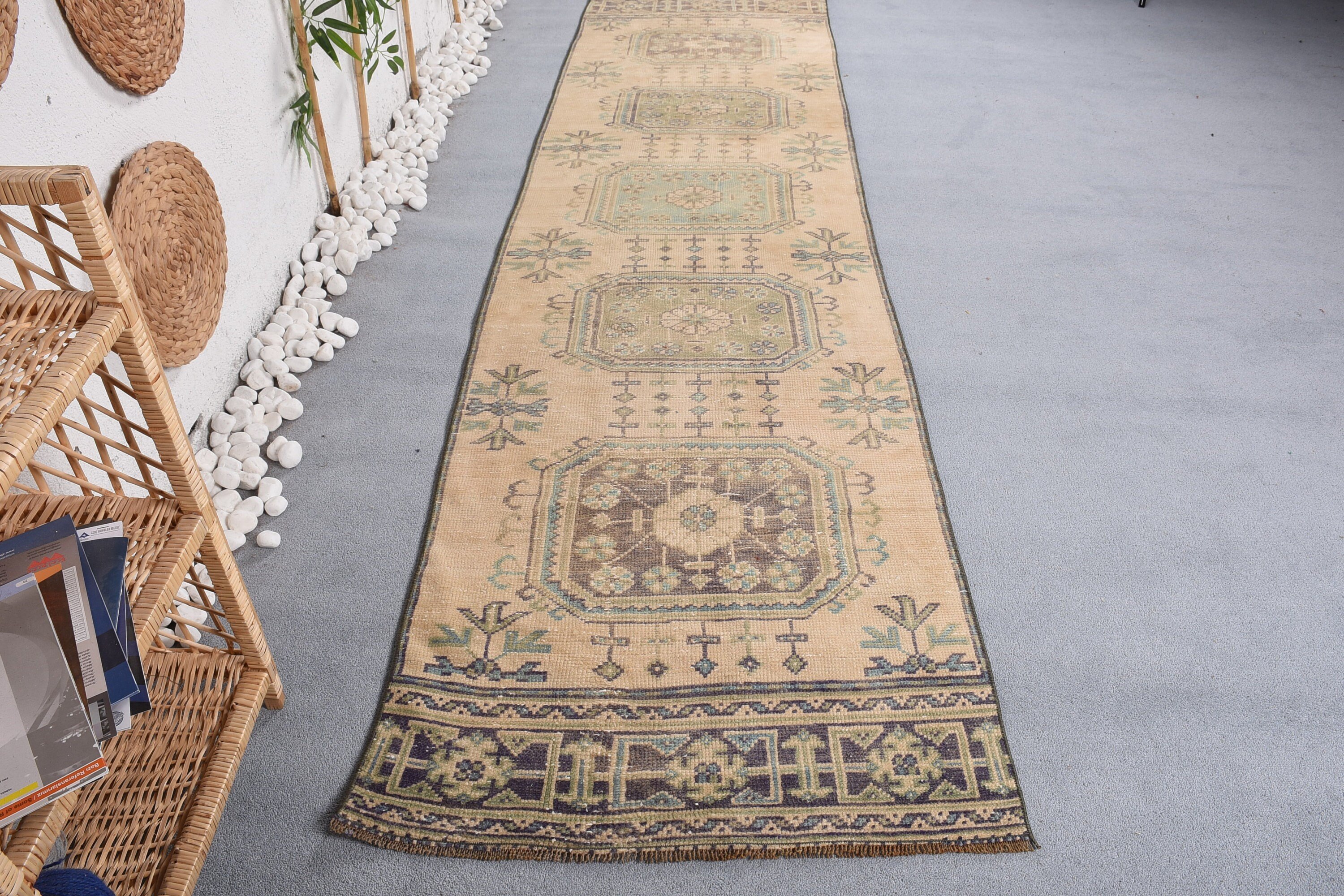 Vintage Halı, Koridor Halısı, Bej Oryantal Halılar, Türkiye Halısı, 2.8x10.8 ft Runner Halıları, Antika Halı, Anadolu Halıları, Türk Halısı, Mutfak Halısı