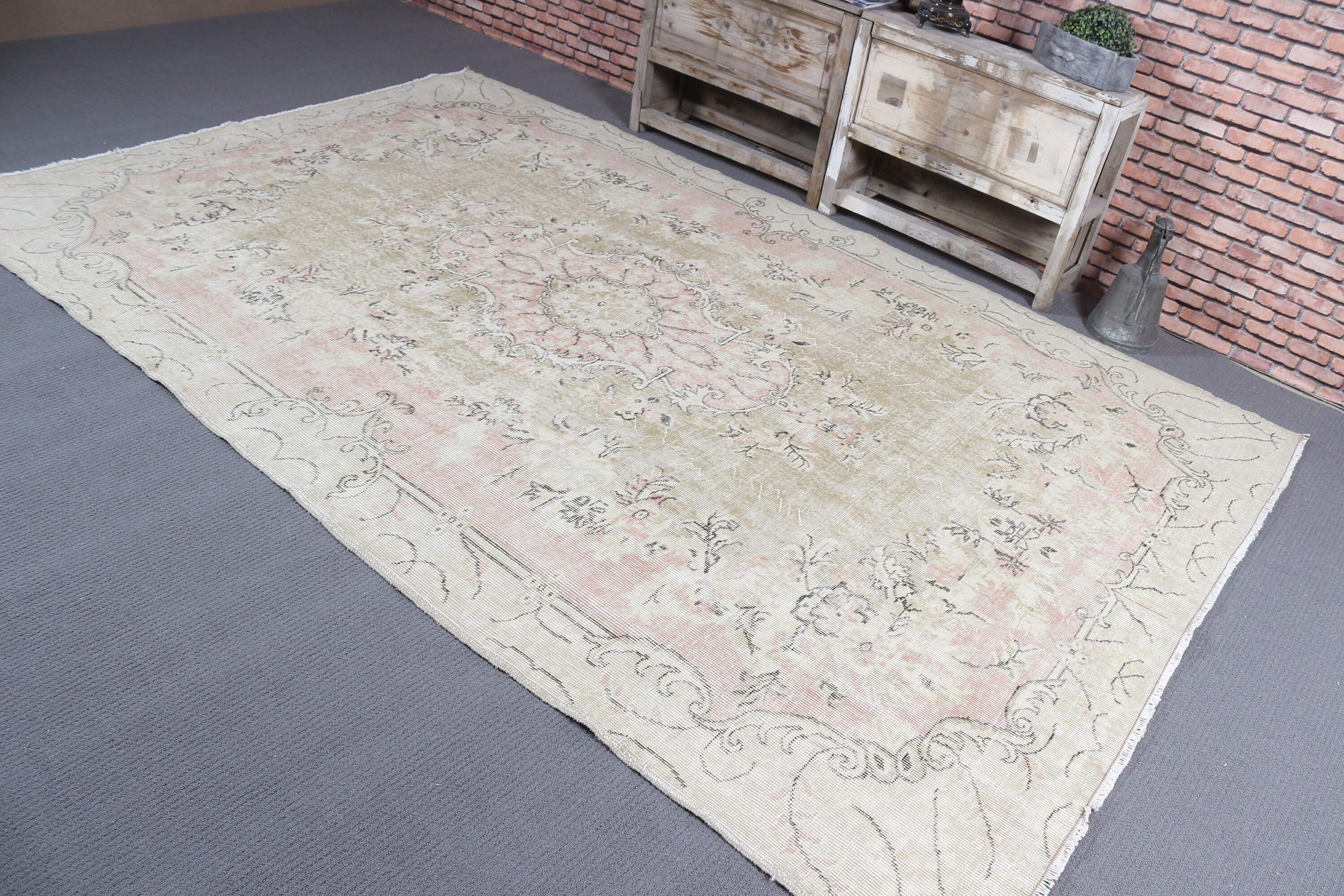 Bedroom Rugs, Muted Rugs, Green Antique Rug, 6.5x10 ft Large Rug, Oushak Rug, Vintage Rug, Living Room Rug, Turkish Rug, Anatolian Rug