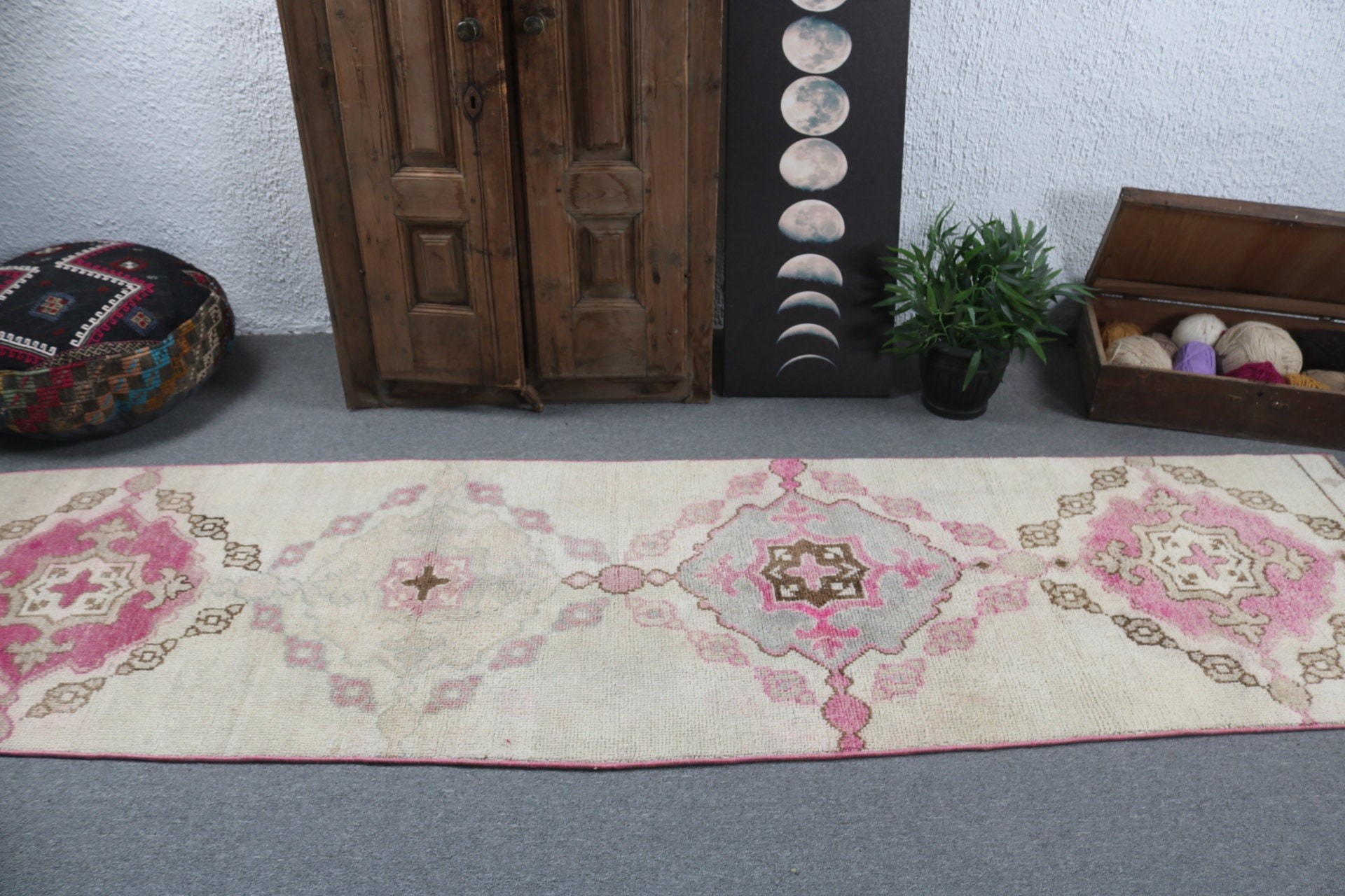 Vintage Halı, Türk Halısı, Bildirim Kilimi, Uzun Yolluk Halısı, Bej Antika Halılar, 2.6x10 ft Yolluk Halısı, Boho Halısı Yolluk Halıları, El Dokuma Halı