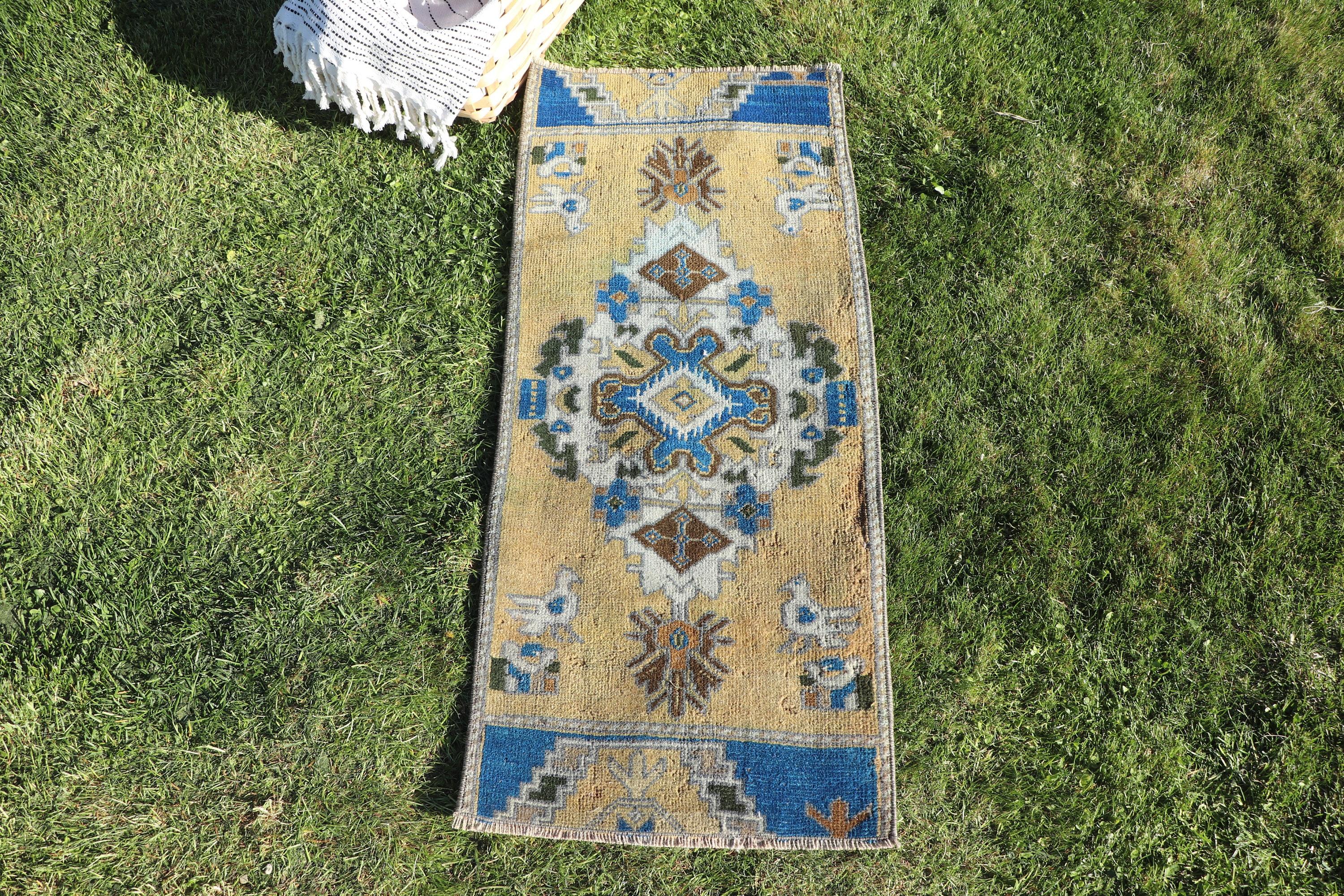 Açıklama Halıları, Kapı Paspas Halıları, Vintage Halı, Ev Dekorasyonu Halısı, Sarı 1.4x3.2 ft Küçük Halı, Giriş Halıları, Türk Halısı, Modern Halı