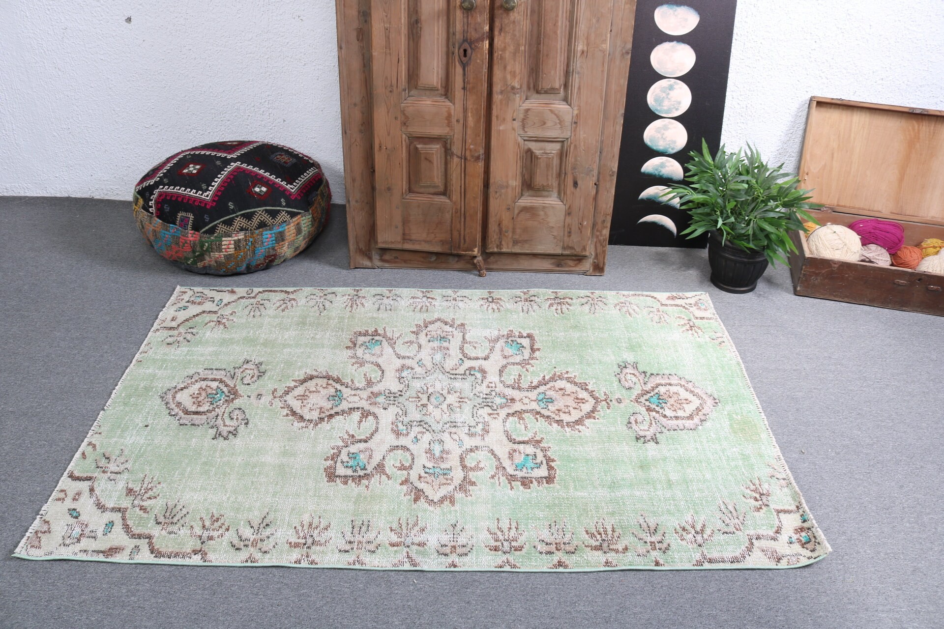 Exotic Rug, Turkish Rugs, Oushak Rugs, Green Oushak Rug, Nursery Rugs, Vintage Rug, Oriental Rug, 3.7x5.6 ft Accent Rugs, Kitchen Rugs