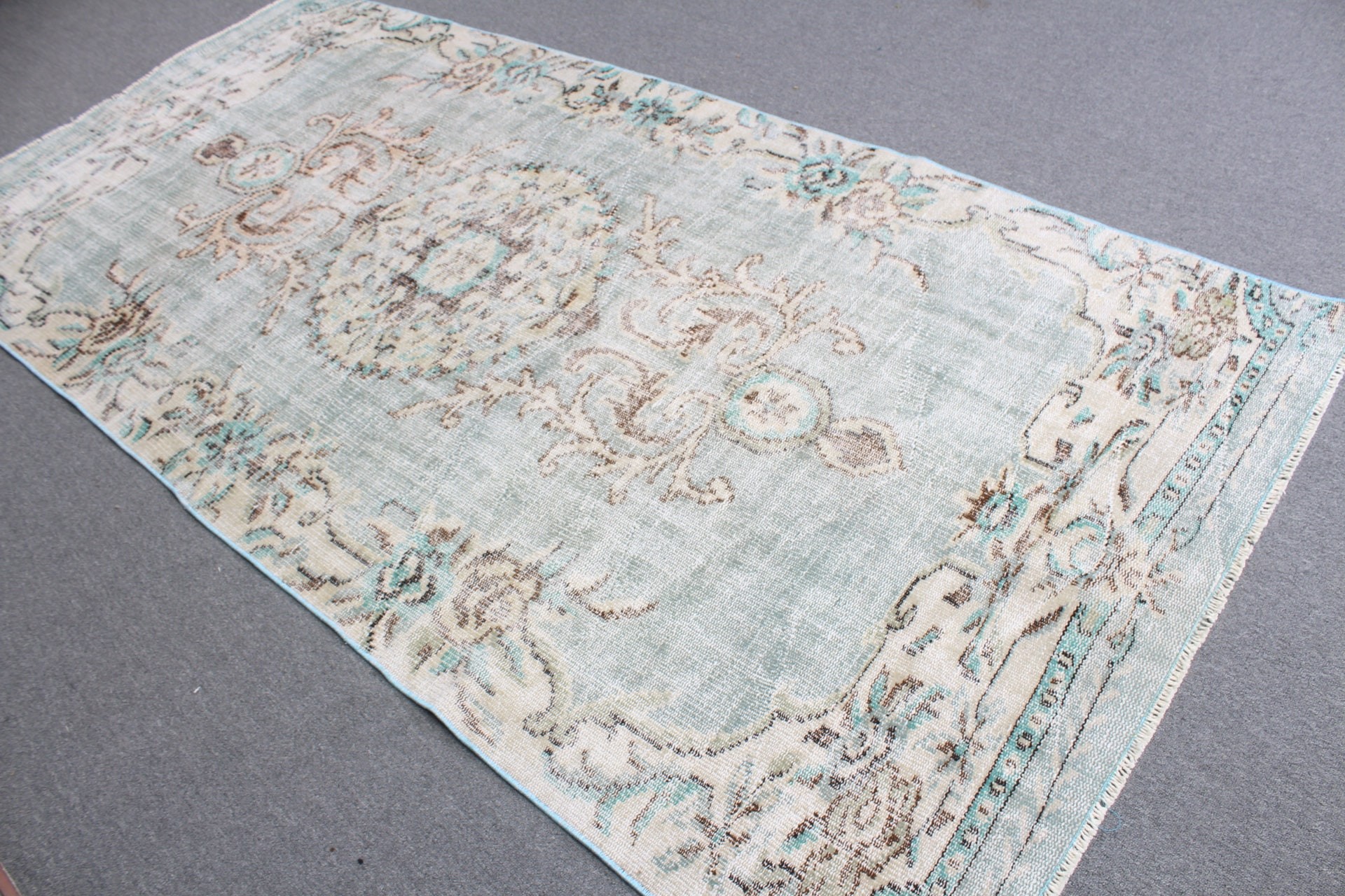 4.3x8.8 ft Area Rug, Vintage Rug, Antique Rug, Kitchen Rugs, Green Home Decor Rug, Turkish Rug, Natural Rugs, Indoor Rugs, Home Decor Rug