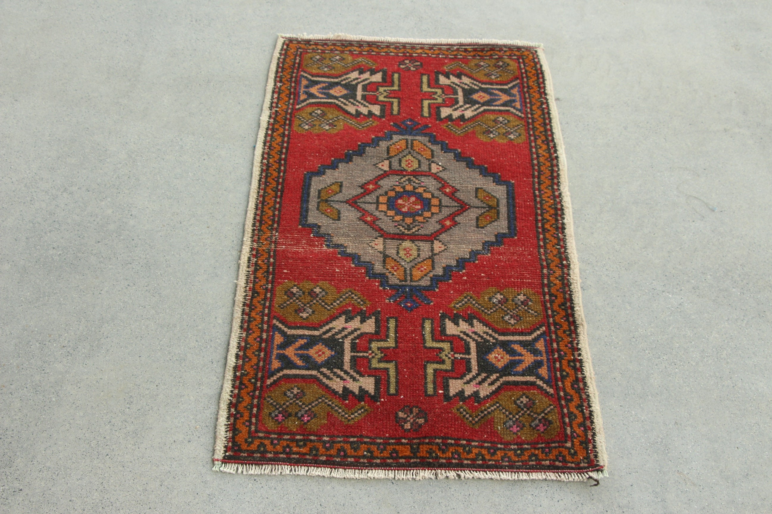 1.7x3.3 ft Küçük Halı, Kırmızı Ev Dekorasyonu Halıları, Lüks Halılar, Vintage Halılar, Türk Halıları, Giriş Halısı, Oryantal Halılar, Yatak Odası Halıları, Yer Halısı