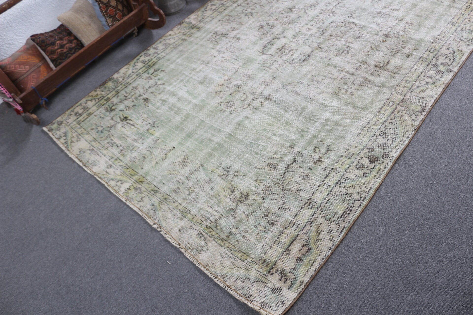 Muted Rug, Salon Rug, Home Decor Rugs, Anatolian Rugs, 5.3x8.3 ft Large Rug, Living Room Rug, Green Kitchen Rugs, Vintage Rugs, Turkish Rug