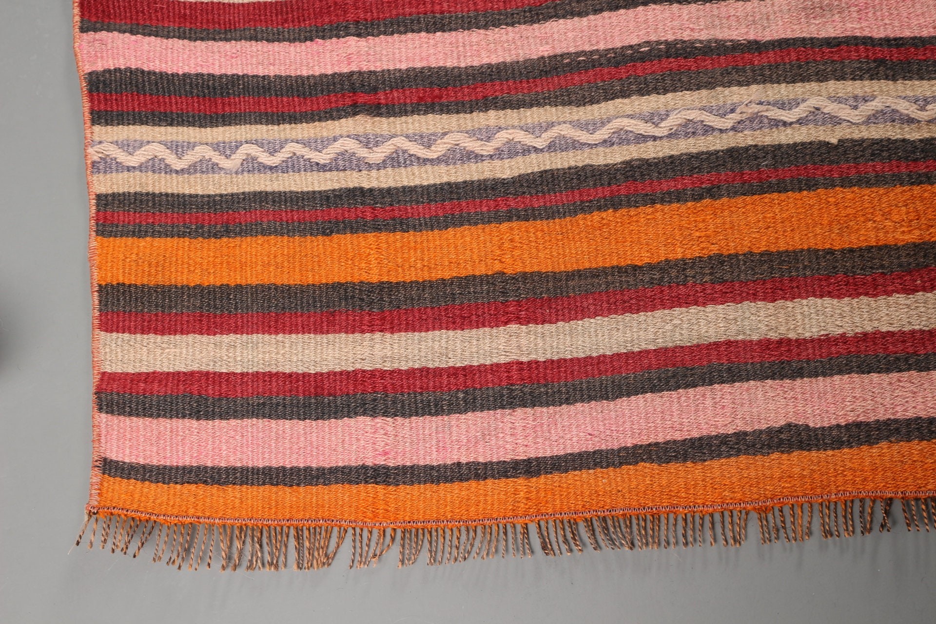 Mutfak Halısı, Yün Halı, 4.6x5.6 ft Alan Halısı, Vintage Halı, Yer Halıları, Kilim, Fas Halısı, Turuncu Antika Halı, Pastel Halılar, Türk Halıları