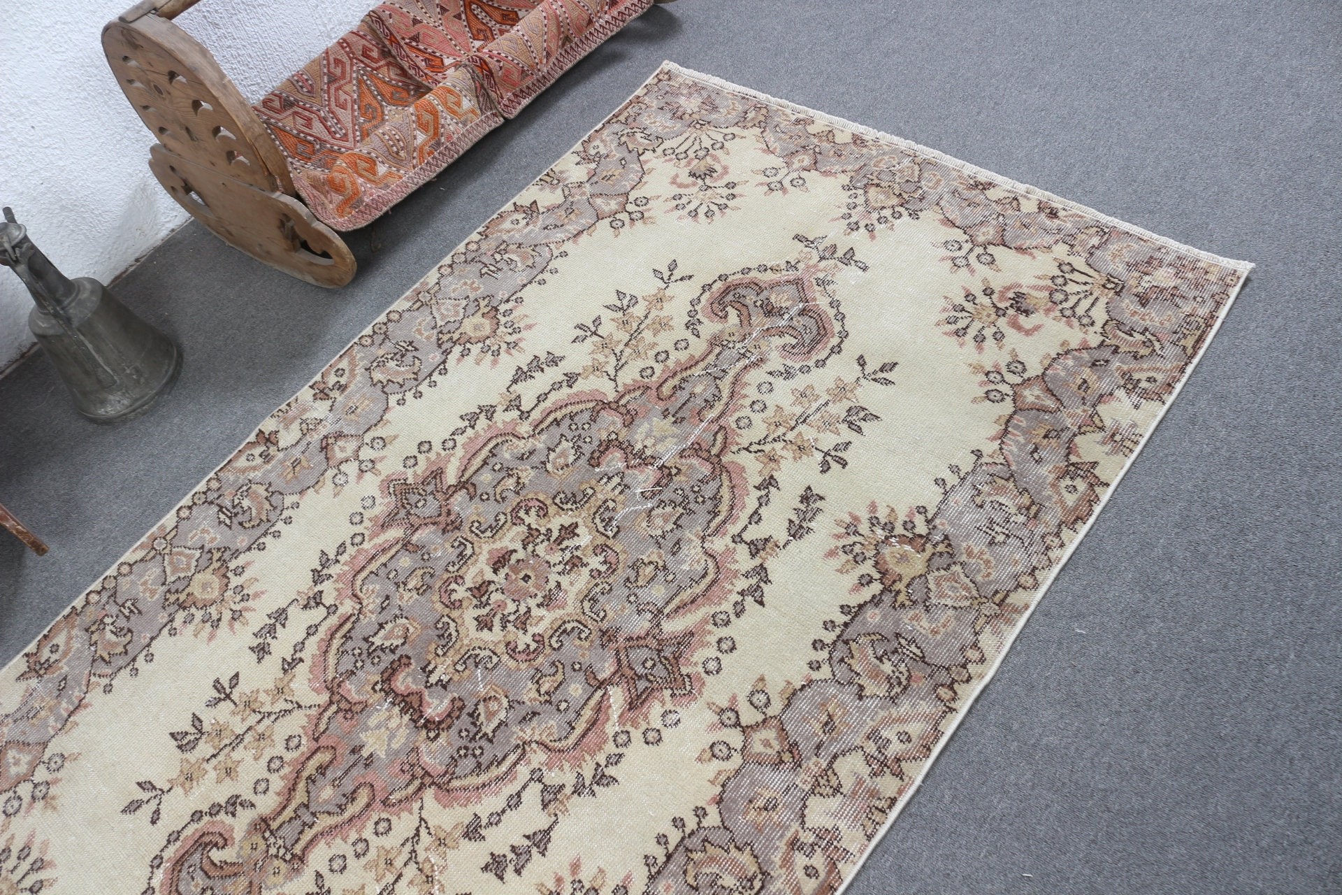 Vintage Rug, Nursery Rug, Vintage Decor Rug, 3.7x6.5 ft Area Rug, Turkish Rugs, Kitchen Rug, Rugs for Bedroom, Moroccan Rug, Beige Wool Rug