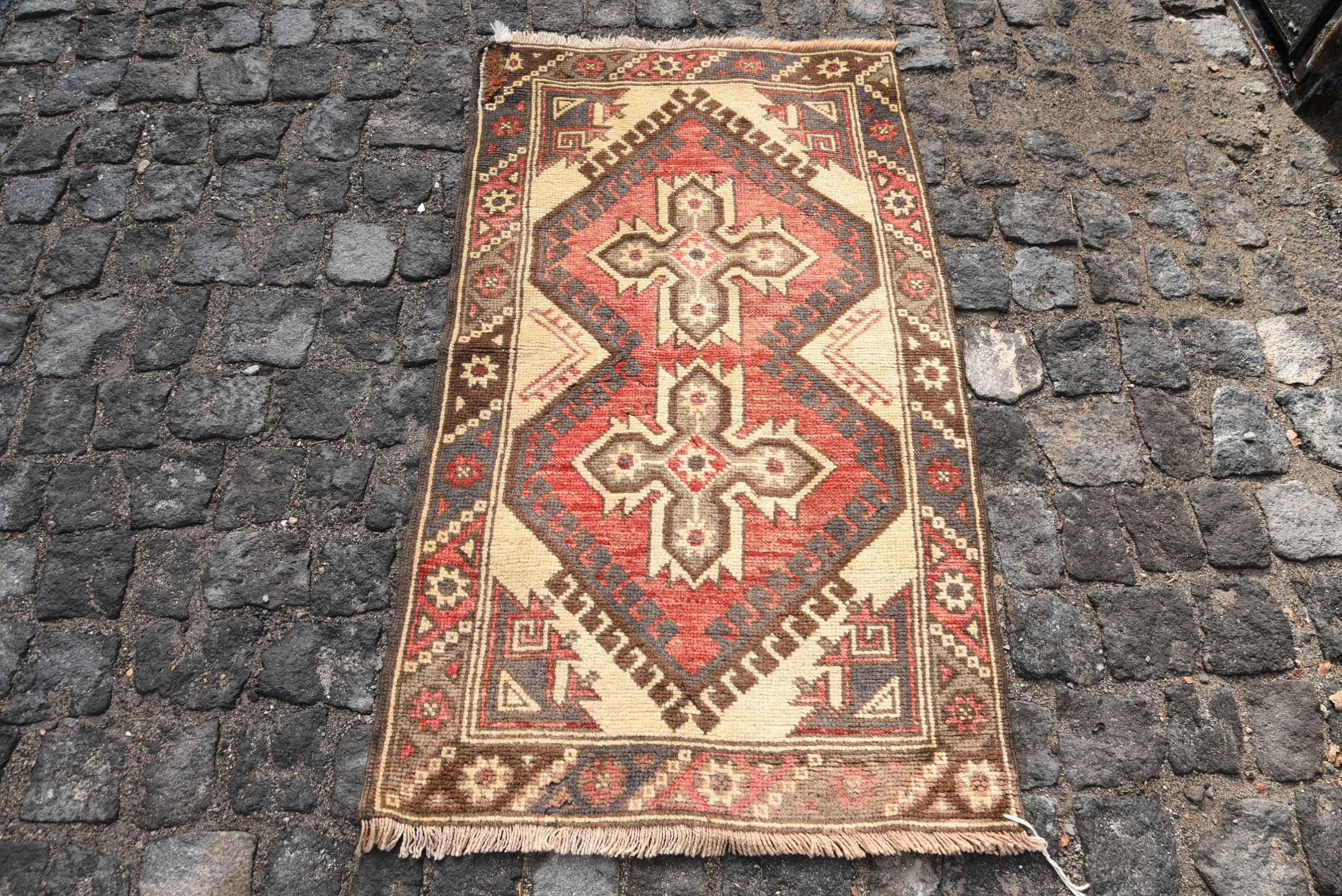 Vintage Halı, Banyo Halıları, Antika Halılar, Türk Halısı, Sevimli Banyo Paspas Halıları, 2,2x3,8 ft Küçük Halı, Fas Halısı, Giriş Halıları, Araba Paspas Halısı