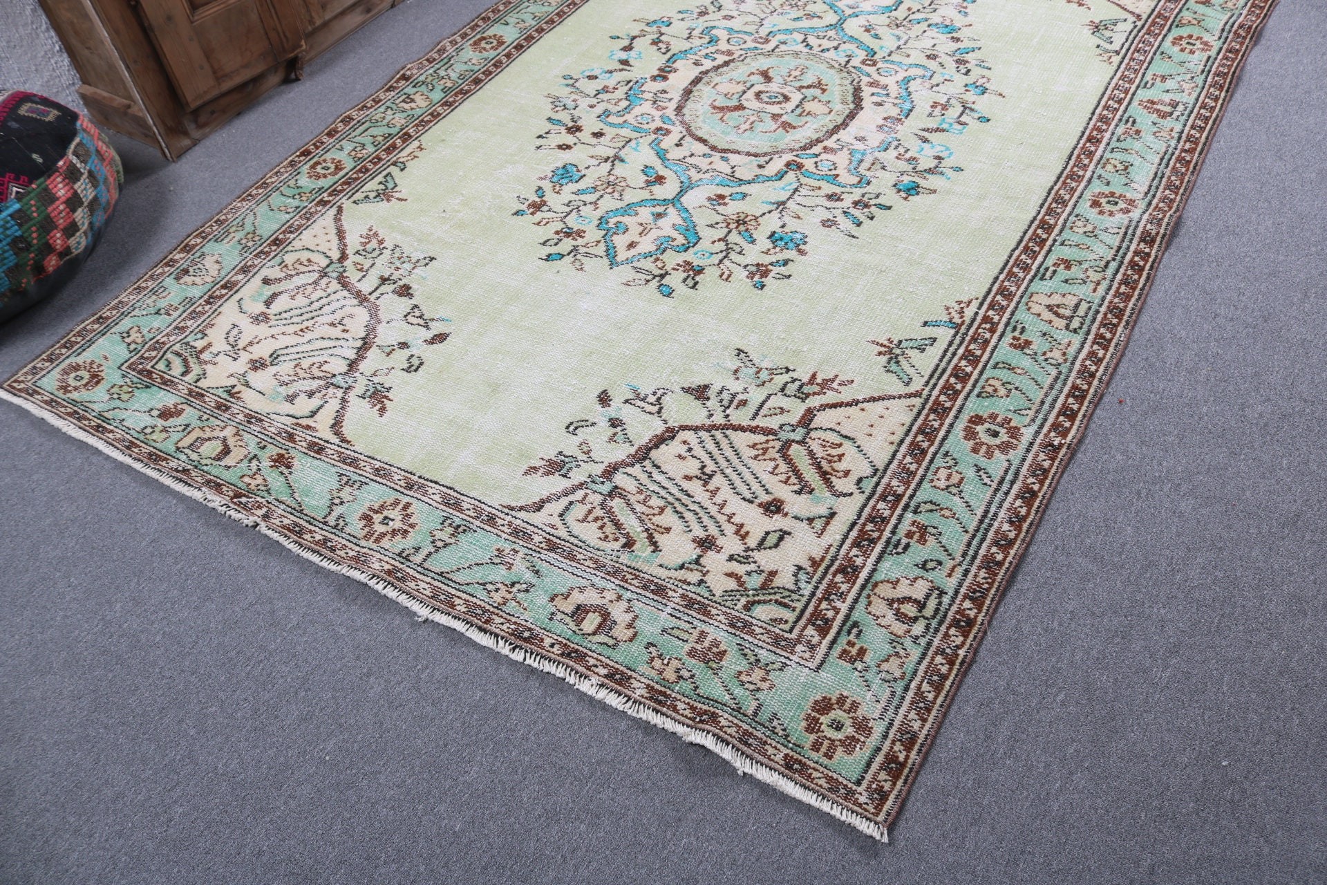 Vintage Rug, Flatweave Rug, Salon Rug, 5.9x9.1 ft Large Rug, Turkish Rugs, Green Home Decor Rugs, Oushak Rugs, Floor Rugs, Living Room Rugs