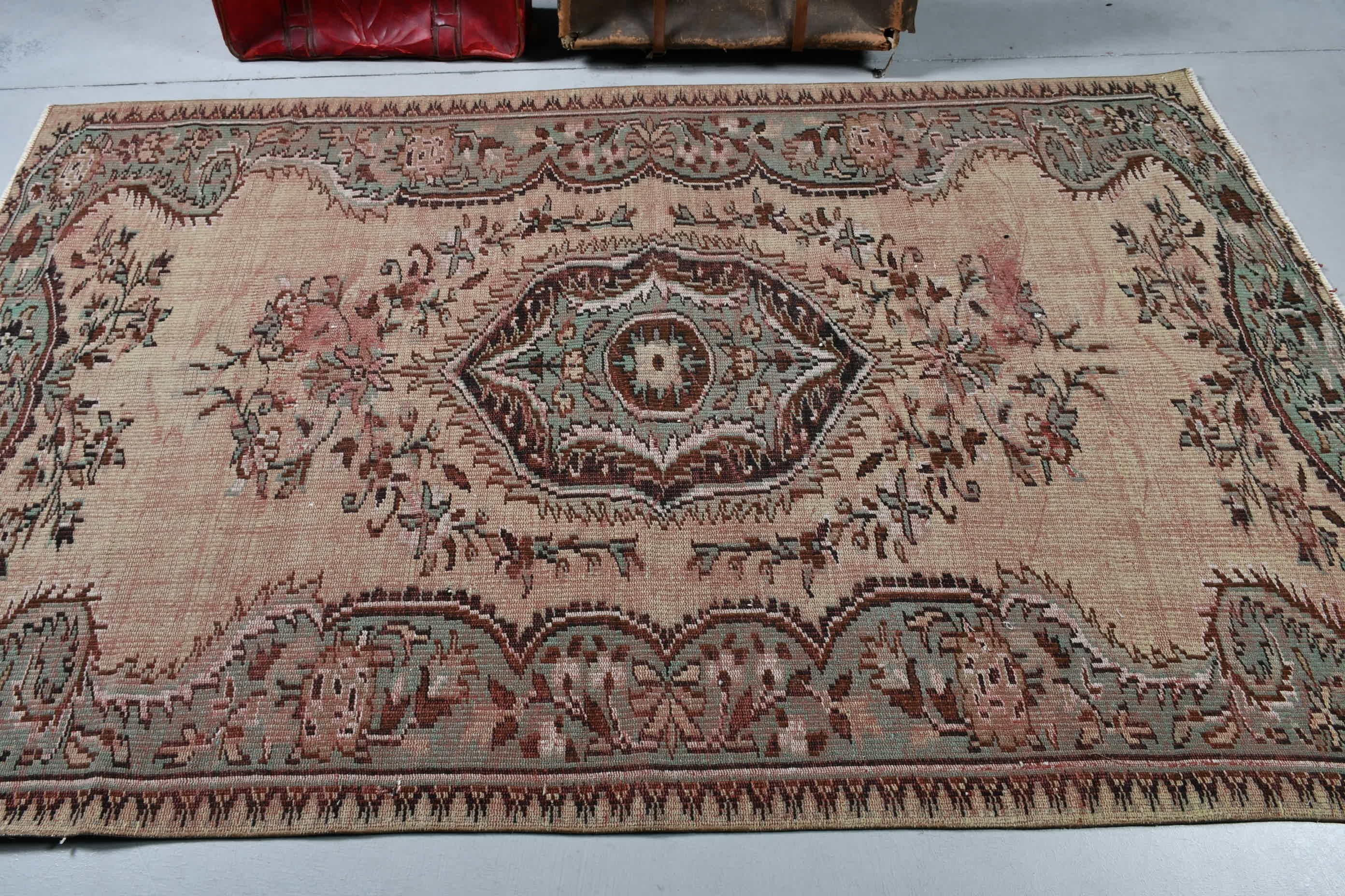 Kahverengi Anadolu Halıları, Oturma Odası Halısı, Soğuk Halı, Boho Halıları, 4,8x7,8 ft Alan Halısı, Vintage Halı, Türk Halıları, Anadolu Halıları, İç Mekan Halıları