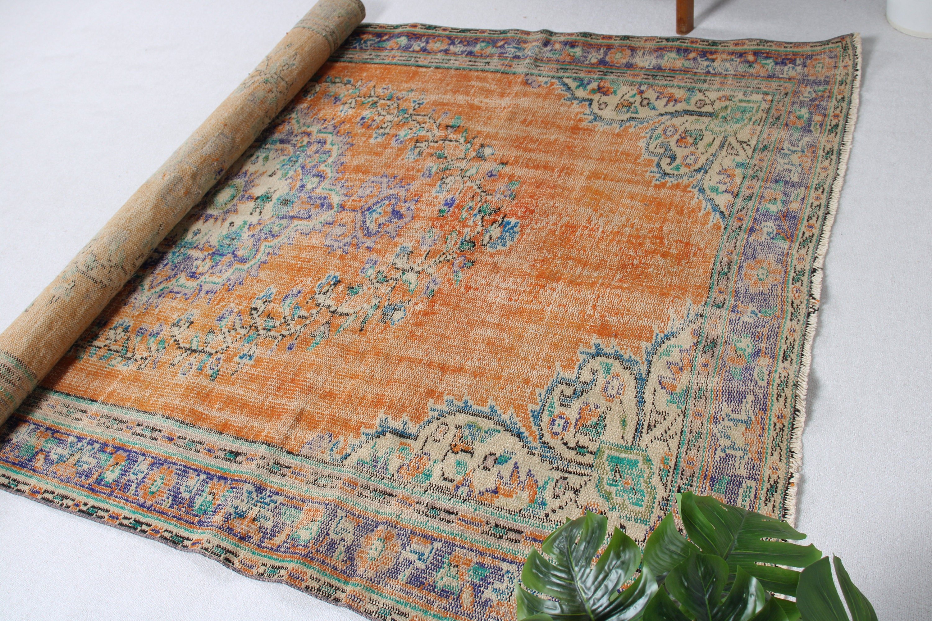 Açıklama Halısı, Büyük Vintage Halılar, 5.5x9.3 ft Büyük Halılar, Turuncu Oushak Halısı, Ev Dekorasyonu Halısı, Vintage Halılar, Yatak Odası Halıları, Türk Halısı