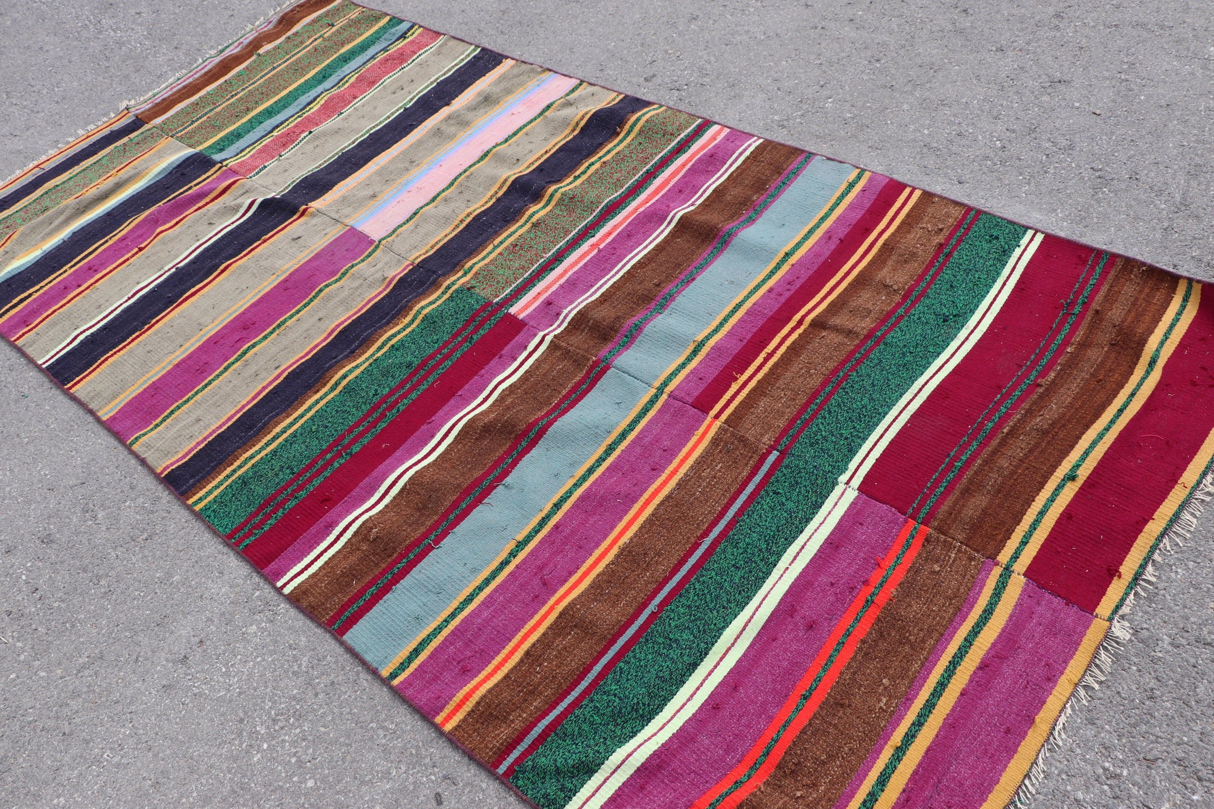 Türk Halıları, Anadolu Halısı, Yatak Odası Halısı, İç Mekan Halısı, Vintage Halı, 4.3x8.8 ft Alan Halısı, Ev Dekor Halısı, Kilim, Mor Fas Halıları