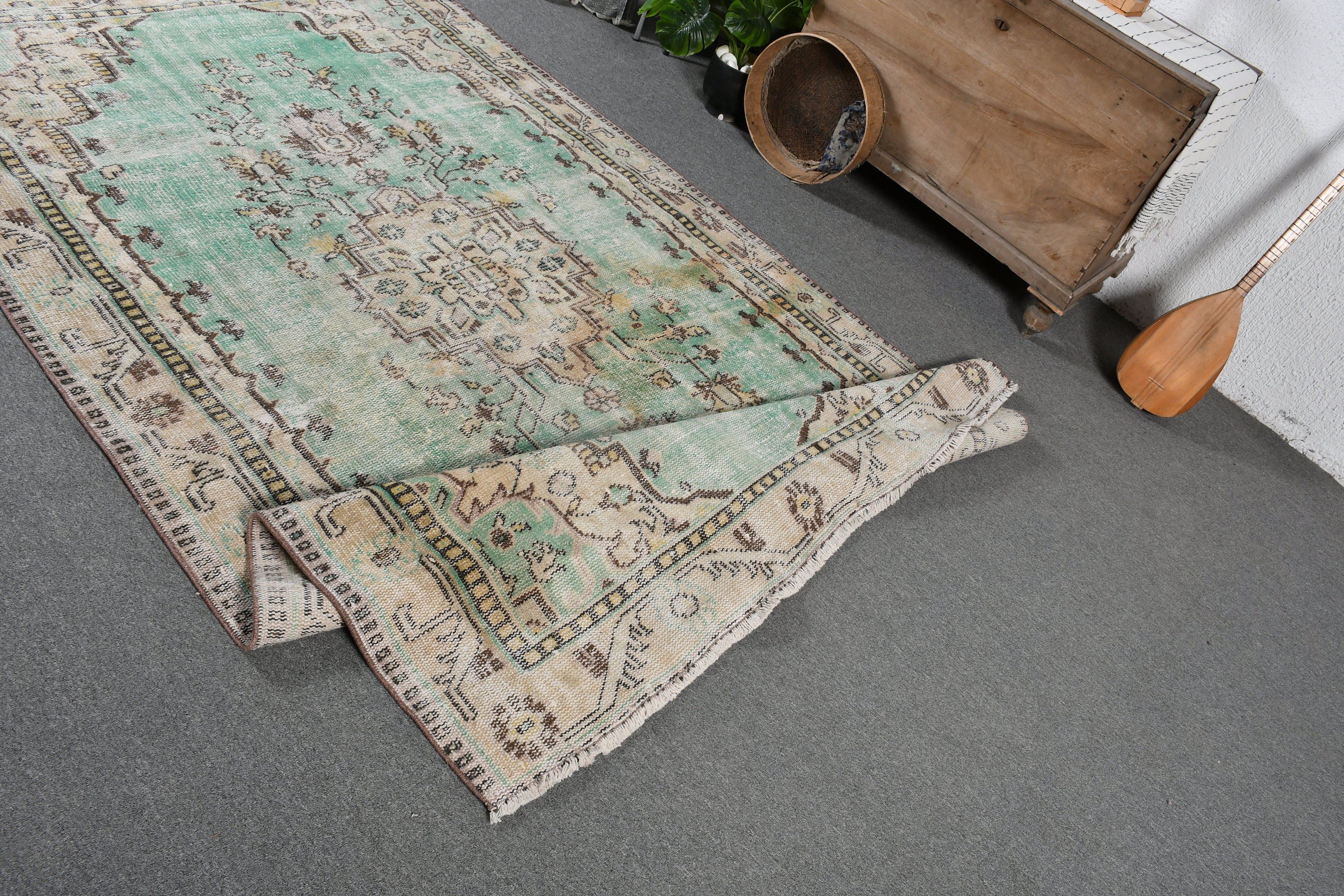 Turkish Rug, Bedroom Rugs, Rugs for Salon, Green  5.2x8.5 ft Large Rug, Salon Rug, Vintage Rug, Wool Rugs