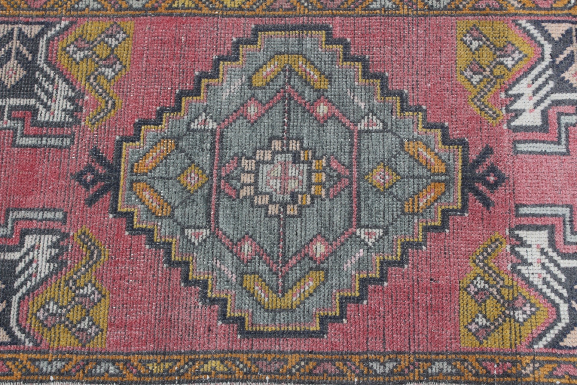 1.6x3.5 ft Küçük Halılar, Mutfak Halısı, Paspas Halısı, Çocuk Halıları, Pembe Mutfak Halıları, Eskitilmiş Halı, Vintage Halı, Türk Halıları, Oryantal Halılar