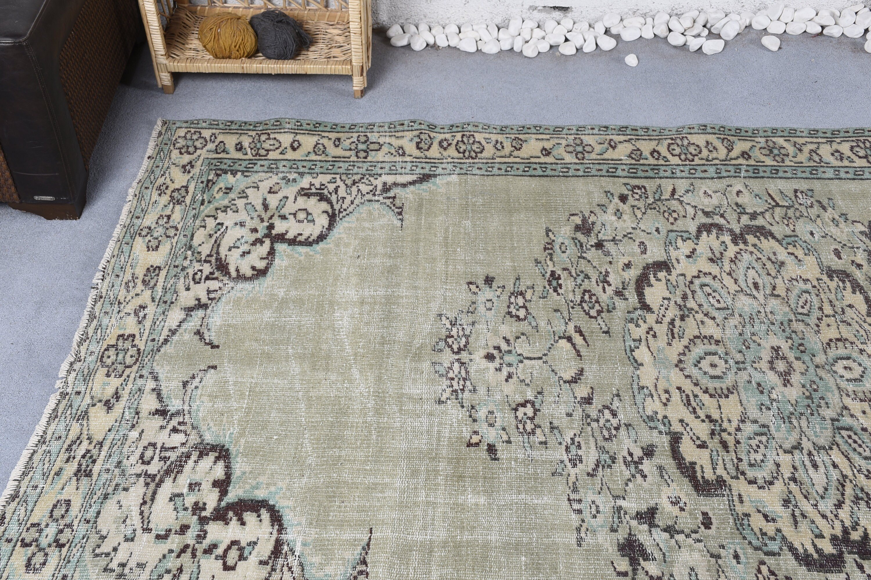 Home Decor Rug, Living Room Rug, Green Floor Rugs, Turkish Rug, Dining Room Rugs, Kitchen Rugs, Boho Rugs, 5x8.4 ft Large Rugs, Vintage Rug