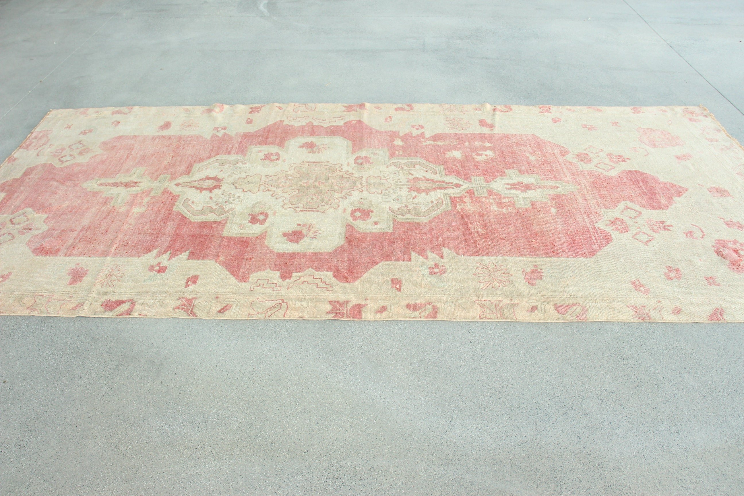 Antique Rugs, Turkish Rug, Vintage Rug, Pink Anatolian Rugs, Oushak Rugs, Kilim, 4.9x11.1 ft Large Rugs, Handwoven Rugs, Large Vintage Rug