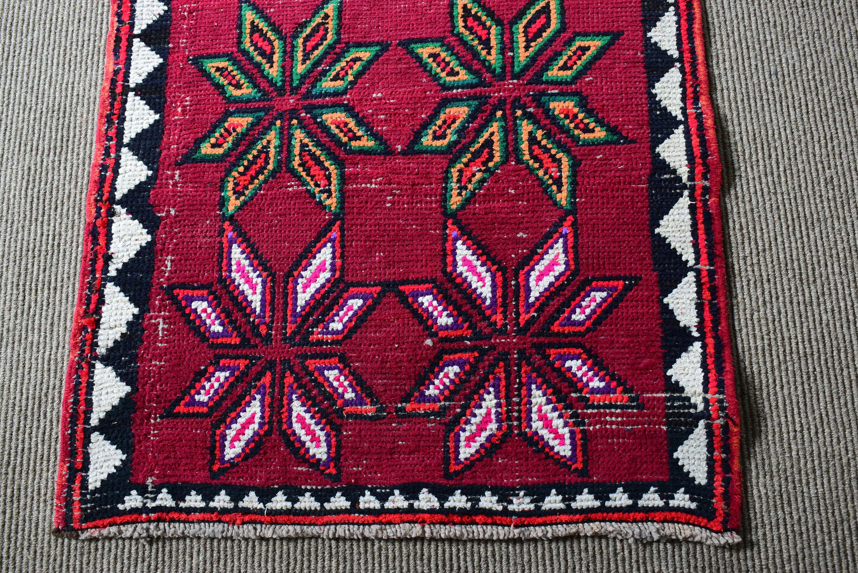 Türk Halısı, Boho Halıları, Vintage Halı, Kırmızı Soğuk Halı, Merdiven Halısı, Beni Ourain Yolluk Halıları, Estetik Halılar, Oryantal Halılar, 2.6x14 ft Koşucu Halısı